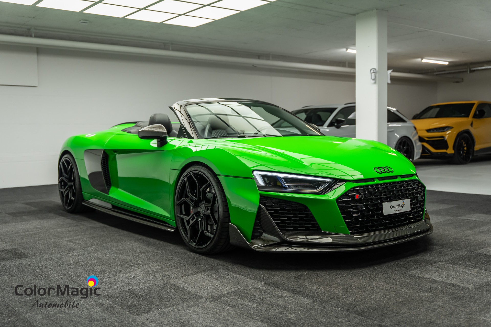 AUDI AUDI * R8 SPYDER 5.2 QUATTRO * EINZELSTÜCK IN AUDI EXCLUSIVE MICROMMATAGRÜN & CARBON INNEN & AUSSEN * LEASING AB 720.- *-image-6