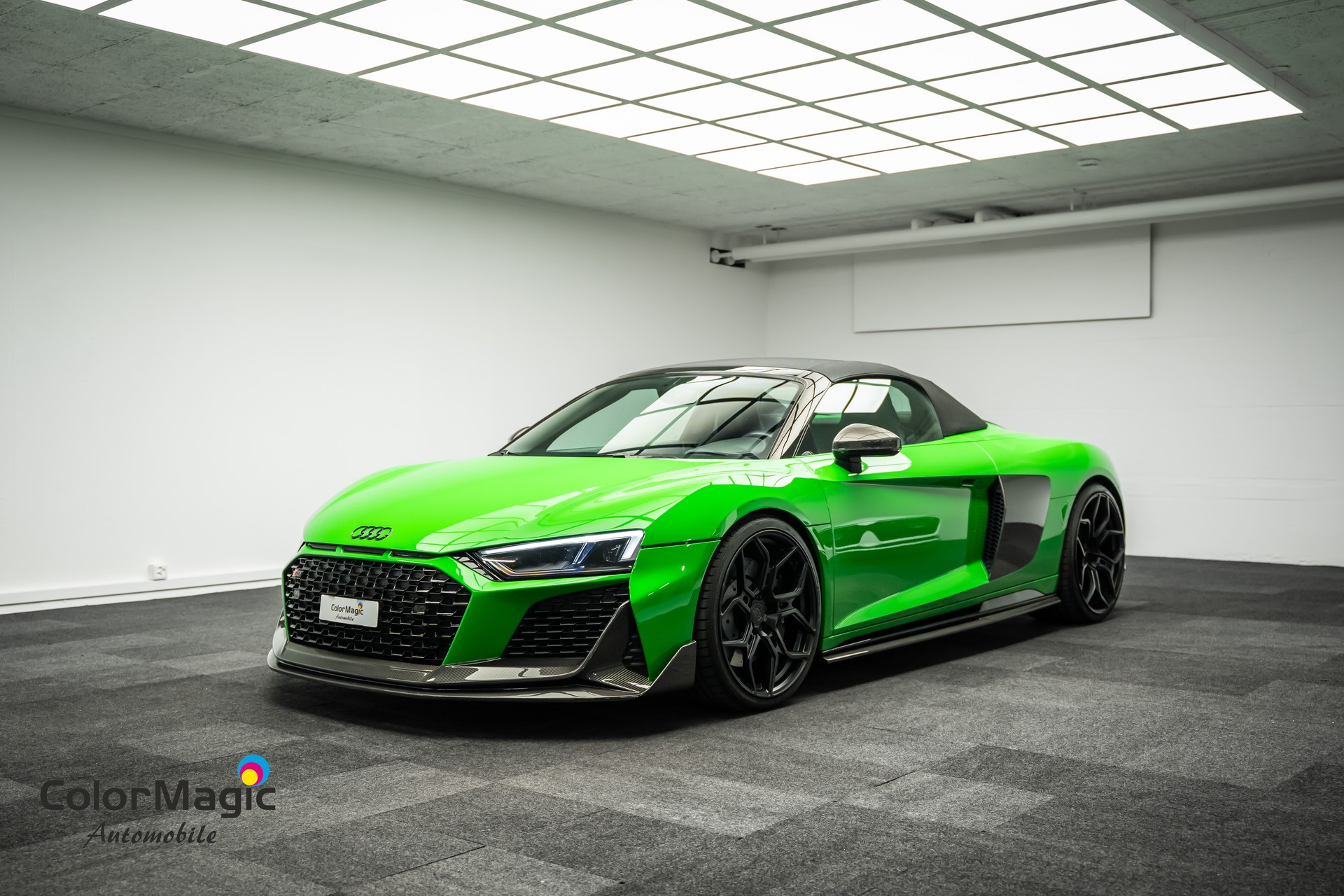 AUDI AUDI * R8 SPYDER 5.2 QUATTRO * EINZELSTÜCK IN AUDI EXCLUSIVE MICROMMATAGRÜN & CARBON INNEN & AUSSEN * LEASING AB 720.- *-image-32