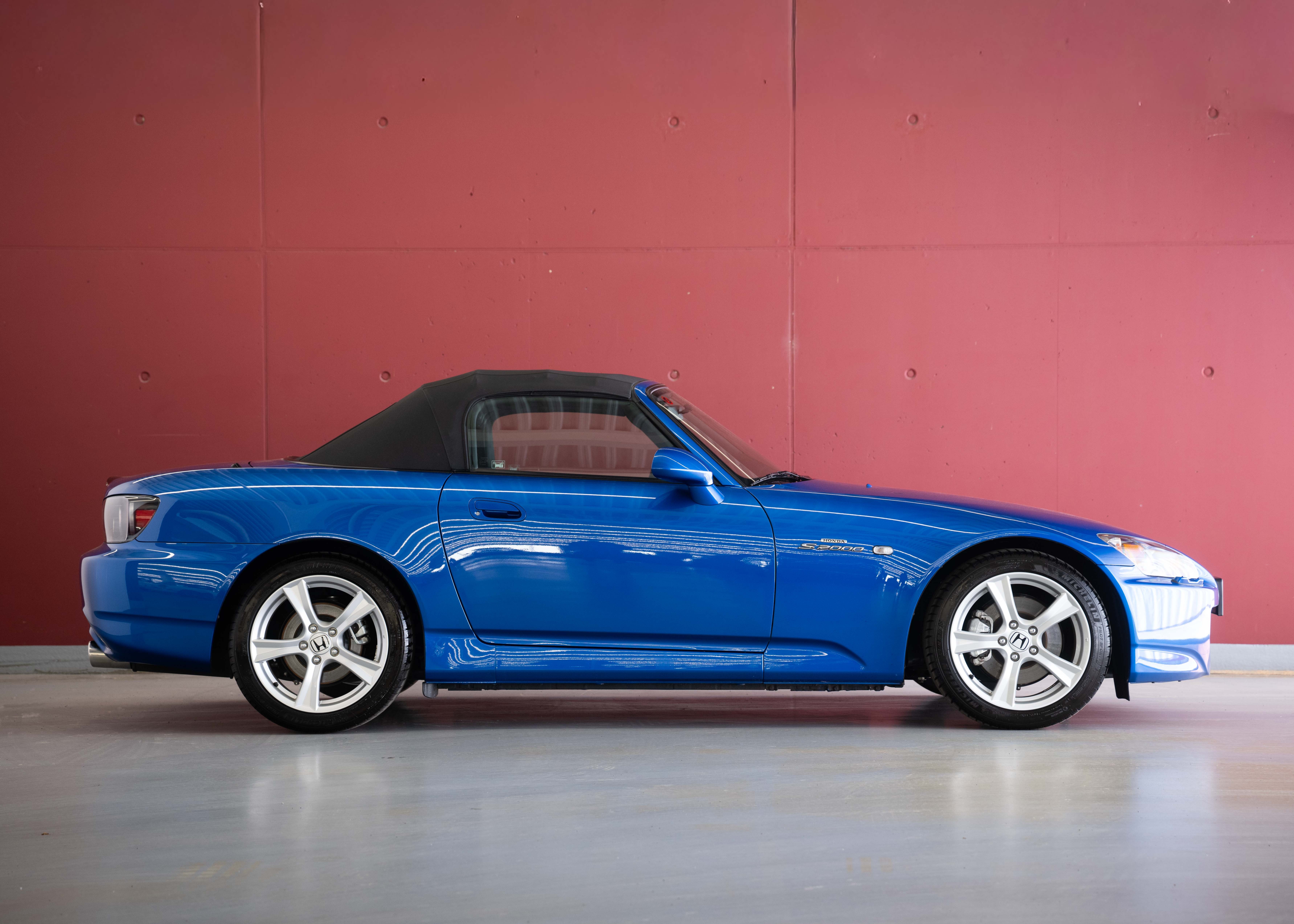 Image HONDA S2000 S2000 Bermuda Blue (Facelift, Swiss car, 2nd hand, certified very low mileage, full service history, 1st paint)