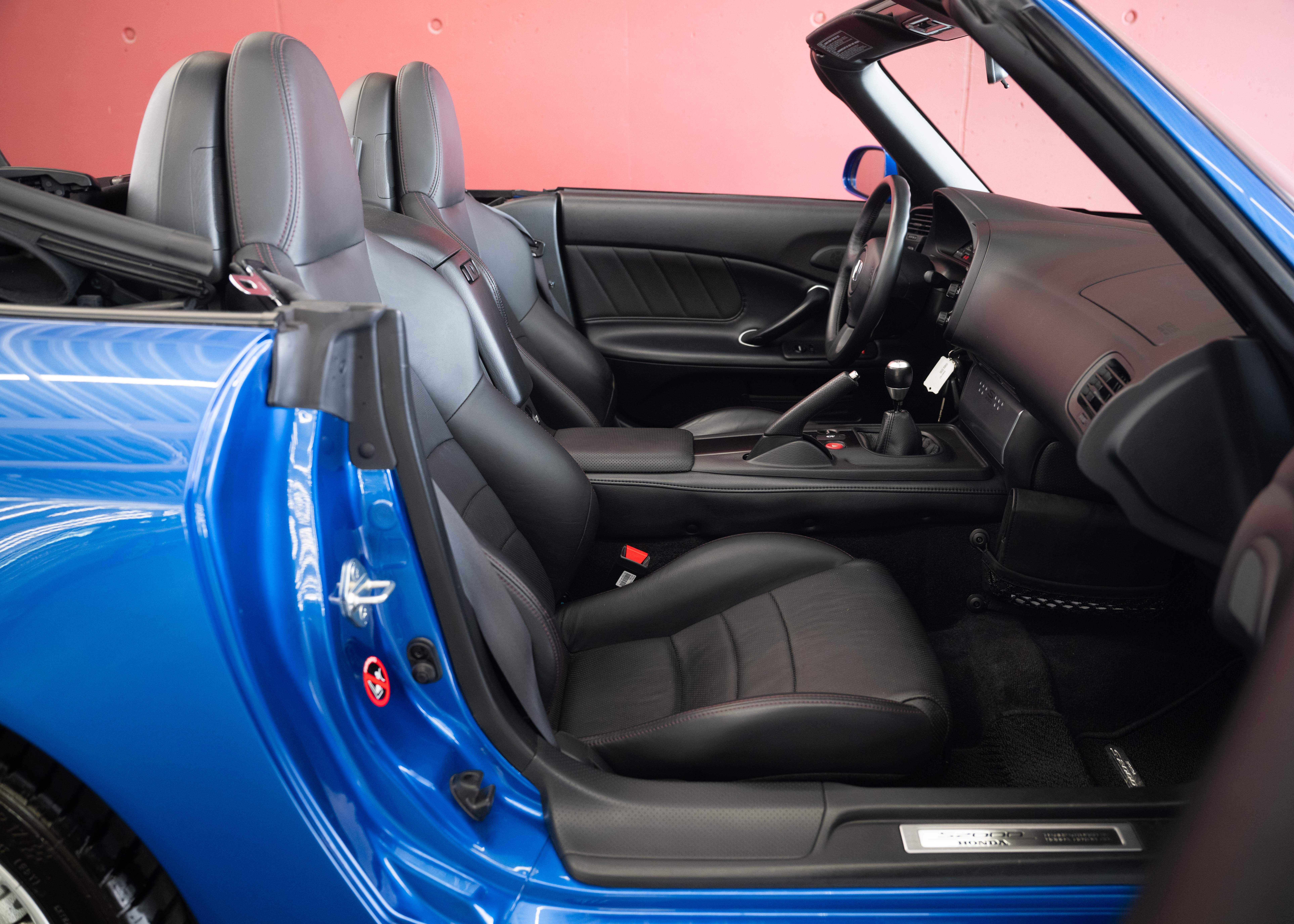 Image HONDA S2000 S2000 Bermuda Blue (Facelift, Swiss car, 2nd hand, certified very low mileage, full service history, 1st paint)