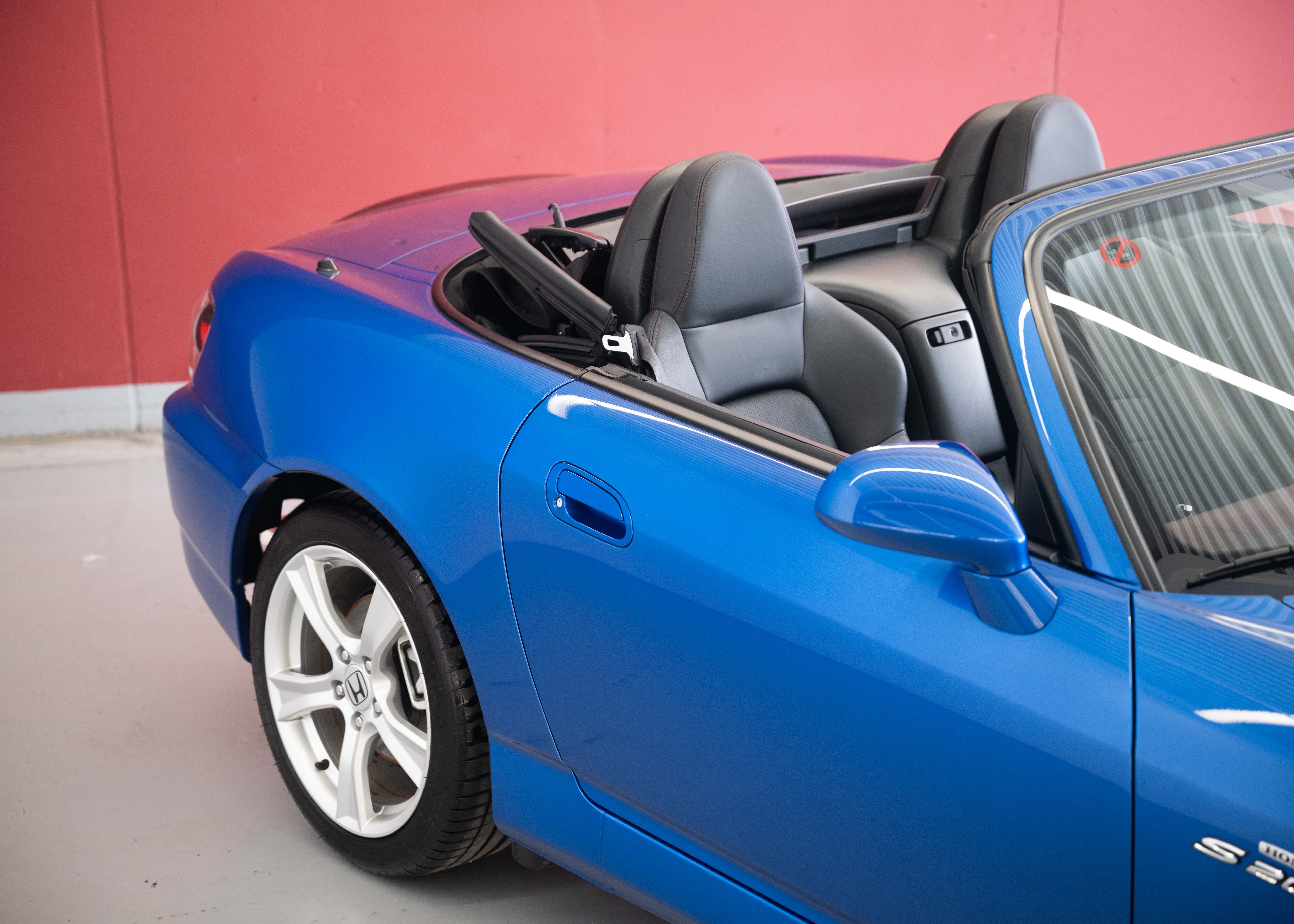 Image HONDA S2000 S2000 Bermuda Blue (Facelift, Swiss car, 2nd hand, certified very low mileage, full service history, 1st paint)