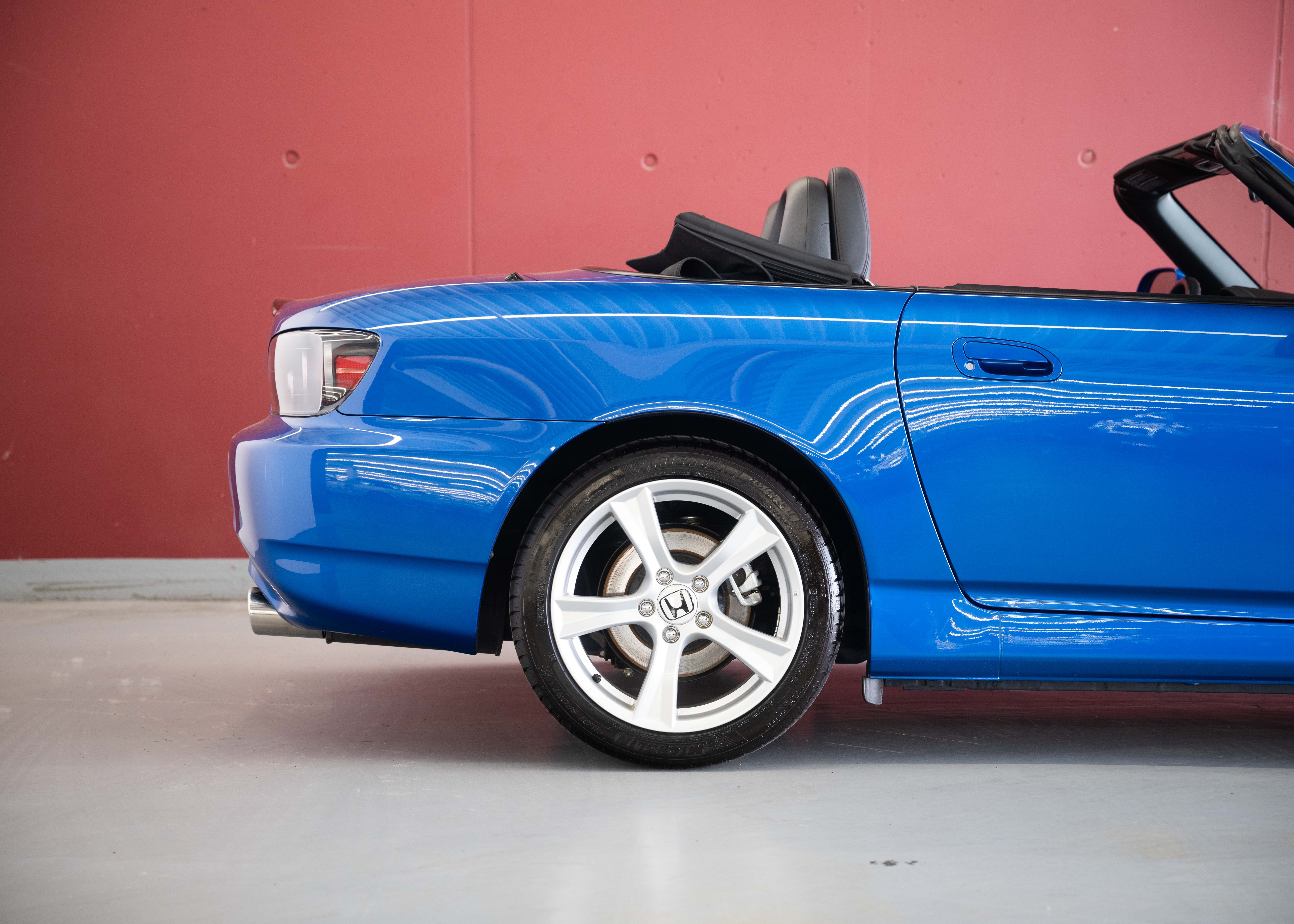 Image HONDA S2000 S2000 Bermuda Blue (Facelift, Swiss car, 2nd hand, certified very low mileage, full service history, 1st paint)