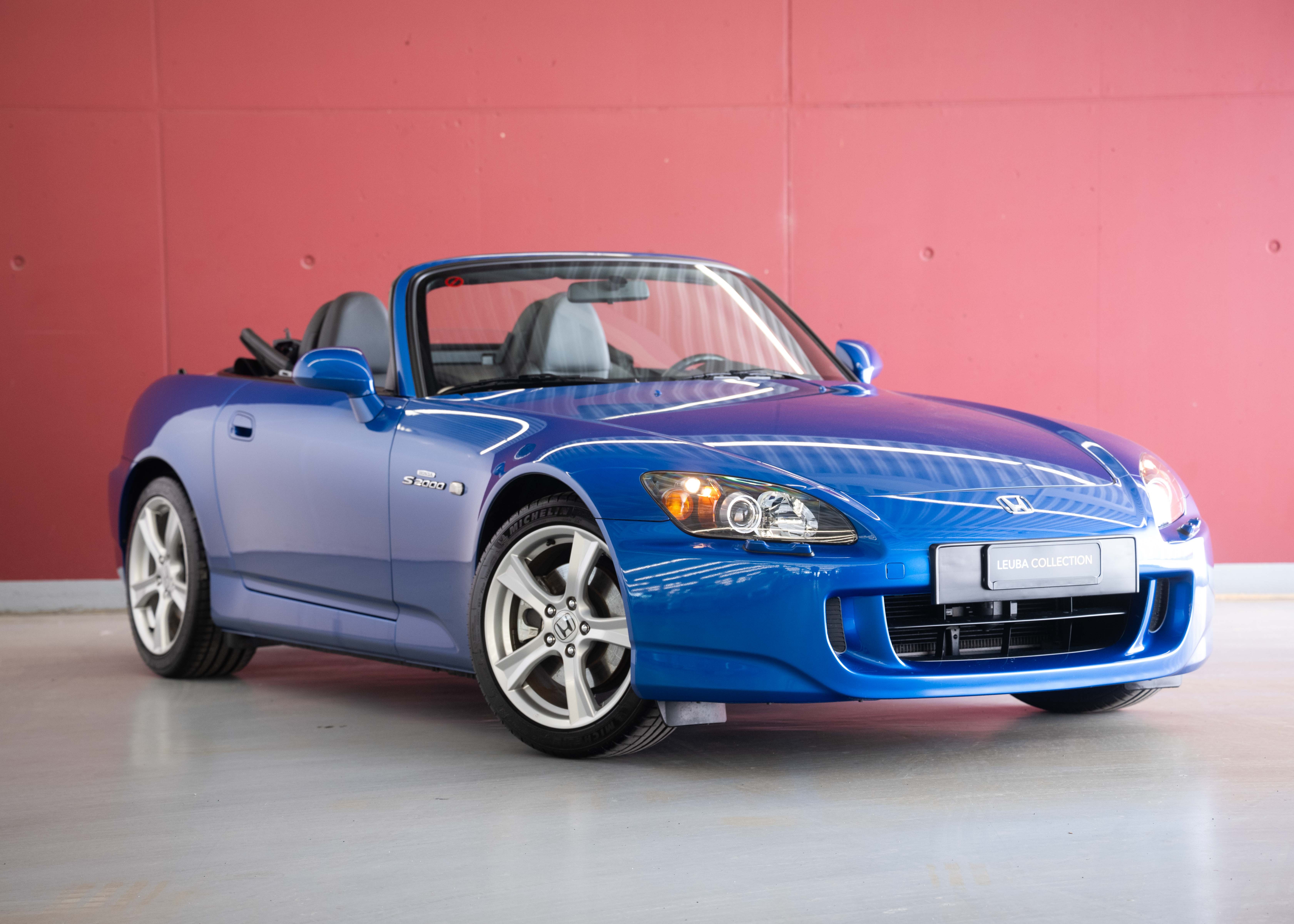 Photo HONDA S2000 S2000 Bermuda Blue (Facelift, Swiss car, 2nd hand, certified very low mileage, full service history, 1st paint)