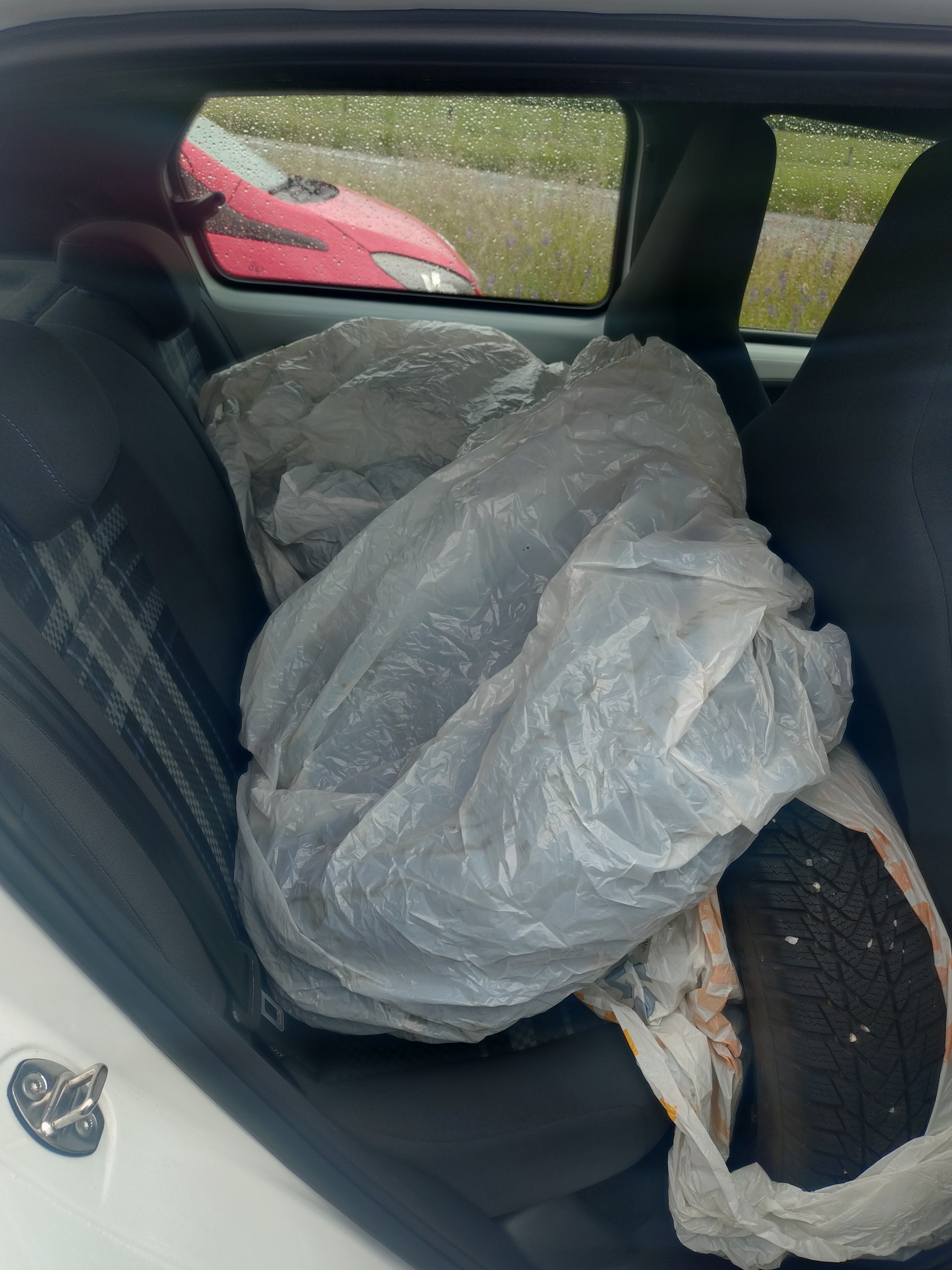 VW Up 1.0 move up-image-11