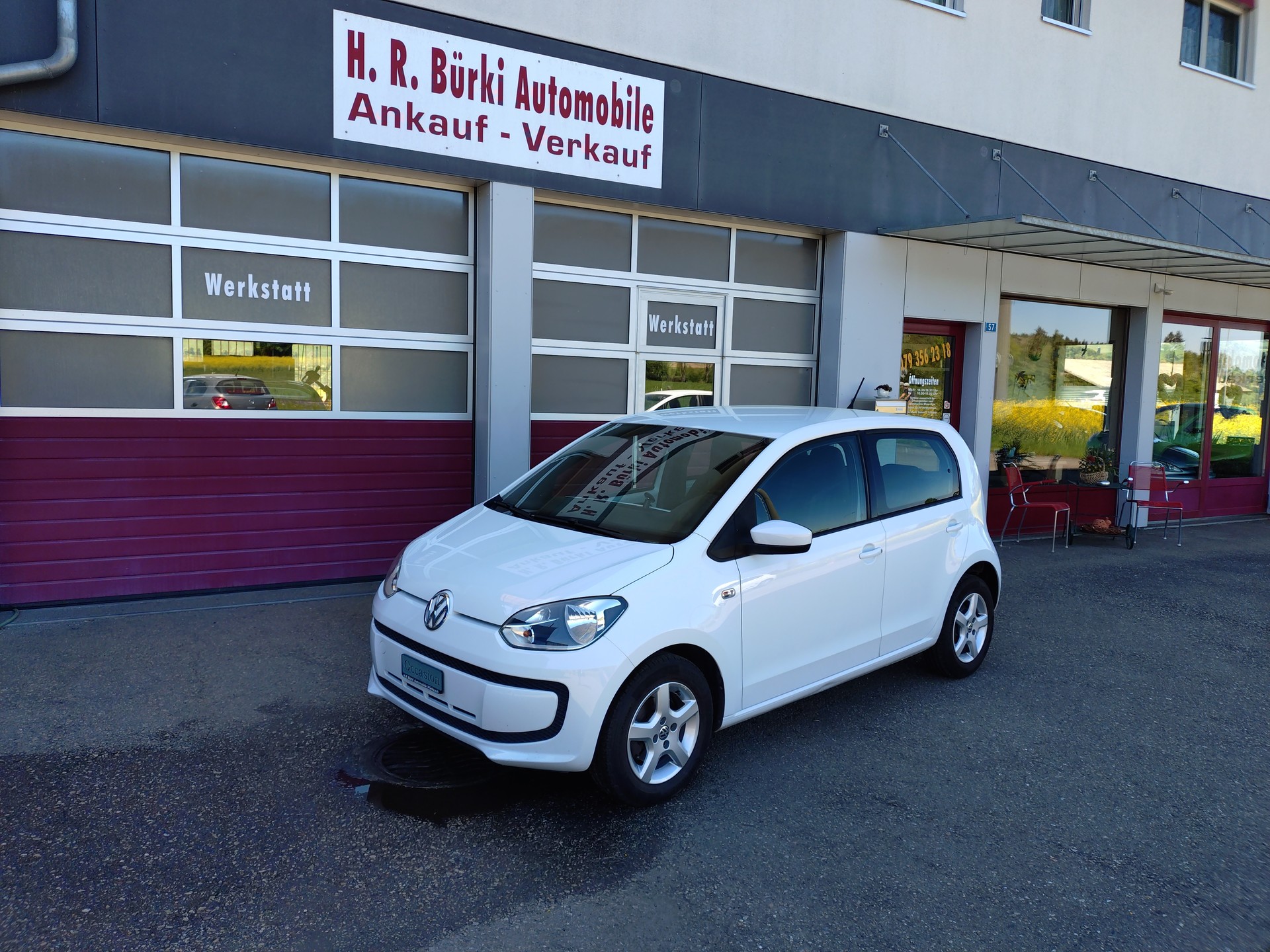 VW Up 1.0 move up-image-0