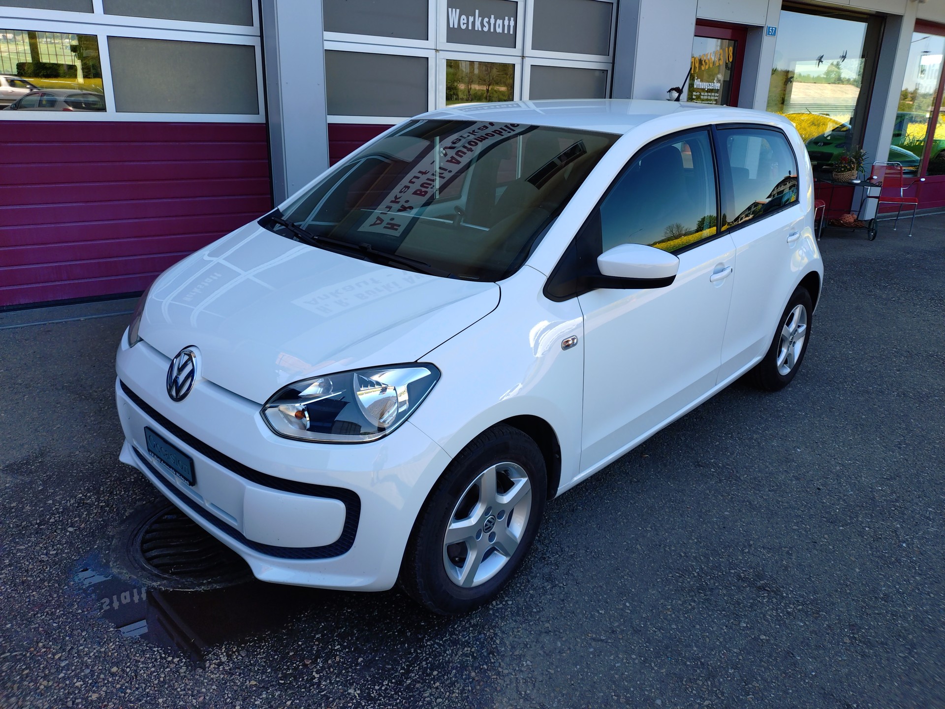 VW Up 1.0 move up-image-2