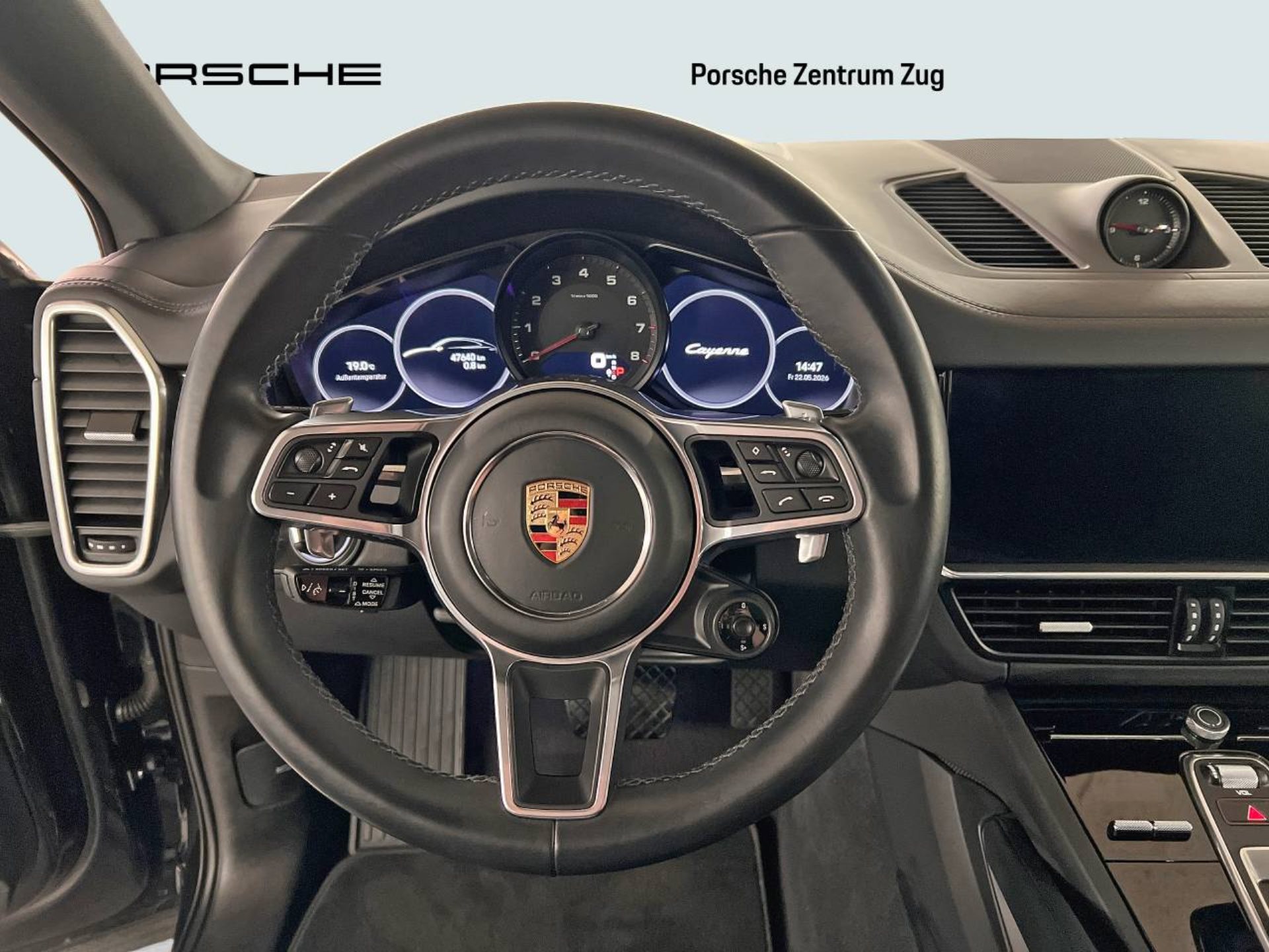 PORSCHE Cayenne Coupé Platinum Edition-image-14