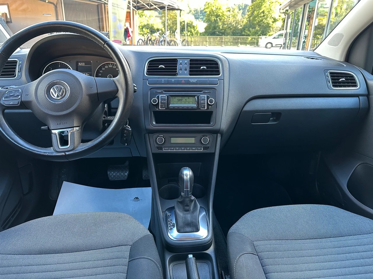 VW Polo 1.6 Diesel Automat DSG-image-4