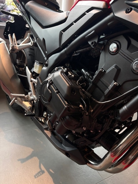 HONDA CB 500 Hornet E-clutch-image-9