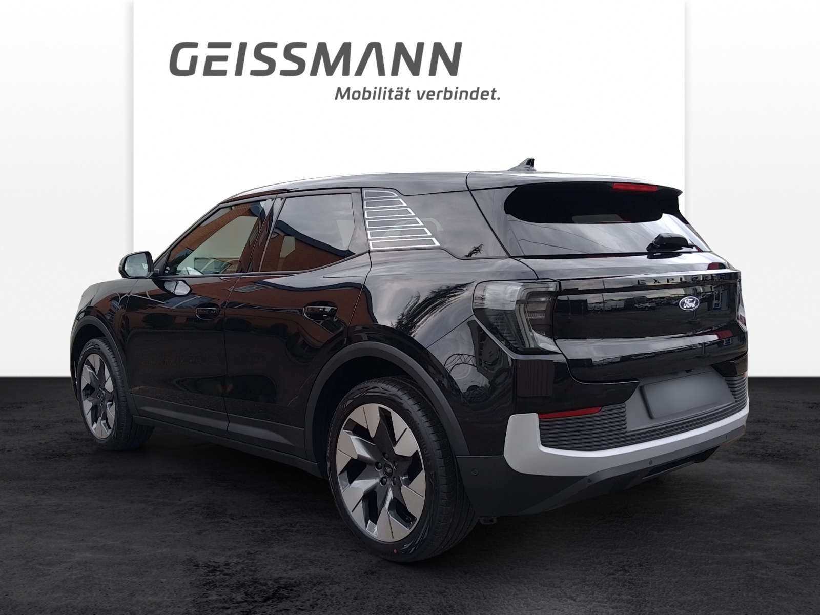 FORD Explorer Extended Range Premium AWD-image-2