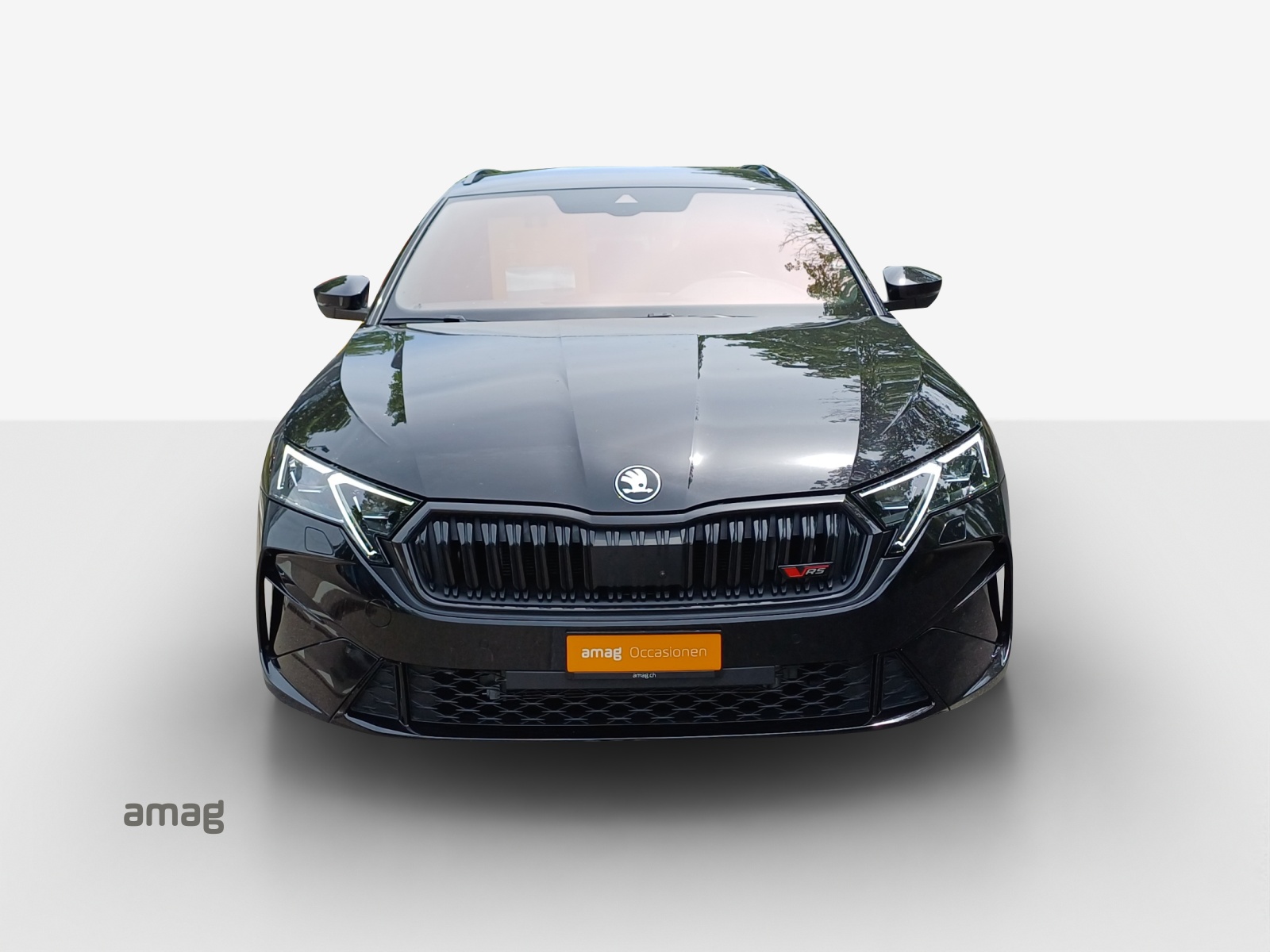 SKODA Octavia Combi 2.0 TSI DSG RS-image-6