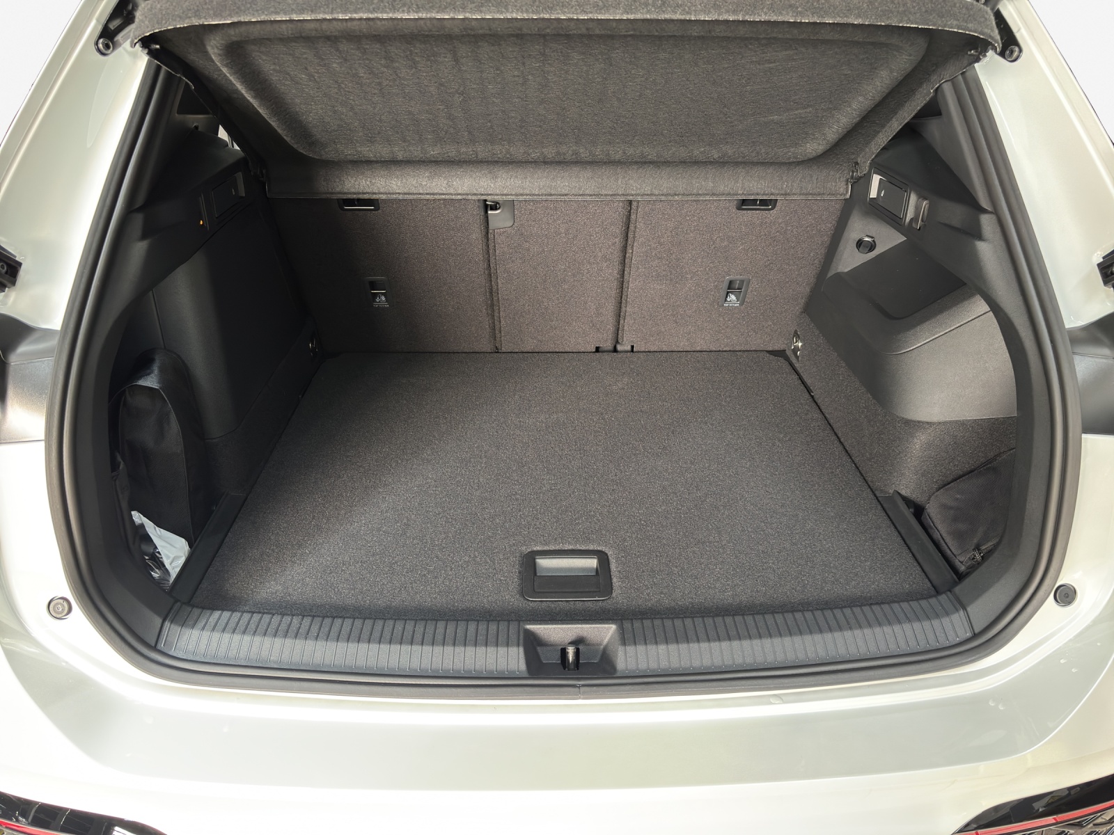 VW Tiguan 1.5 TSI evo2 eHybrid R-Line DSG-image-13