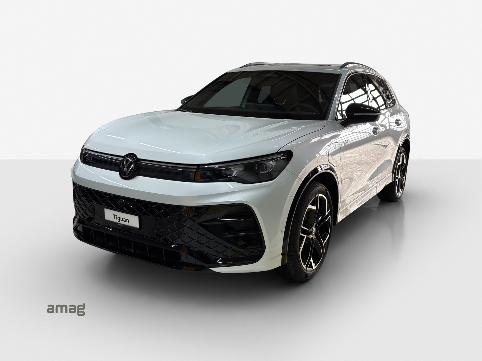 VW Tiguan 1.5 TSI evo2 eHybrid R-Line DSG-image-0