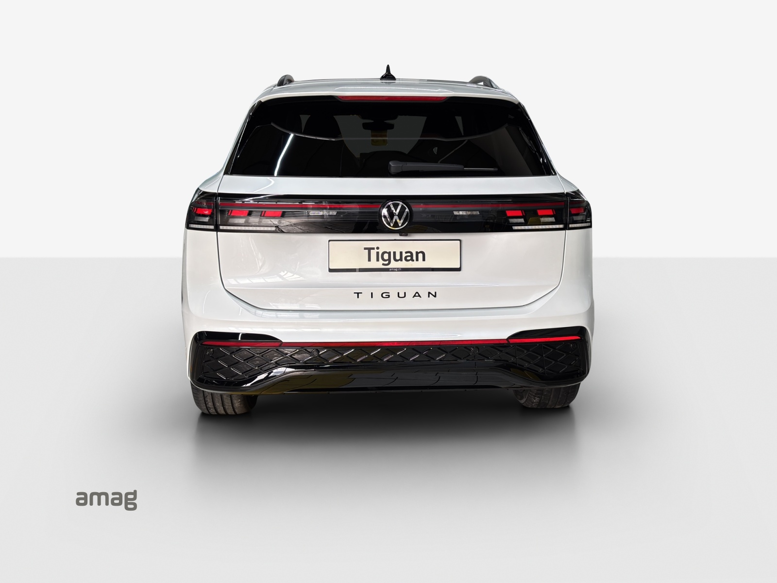 VW Tiguan 1.5 TSI evo2 eHybrid R-Line DSG-image-4