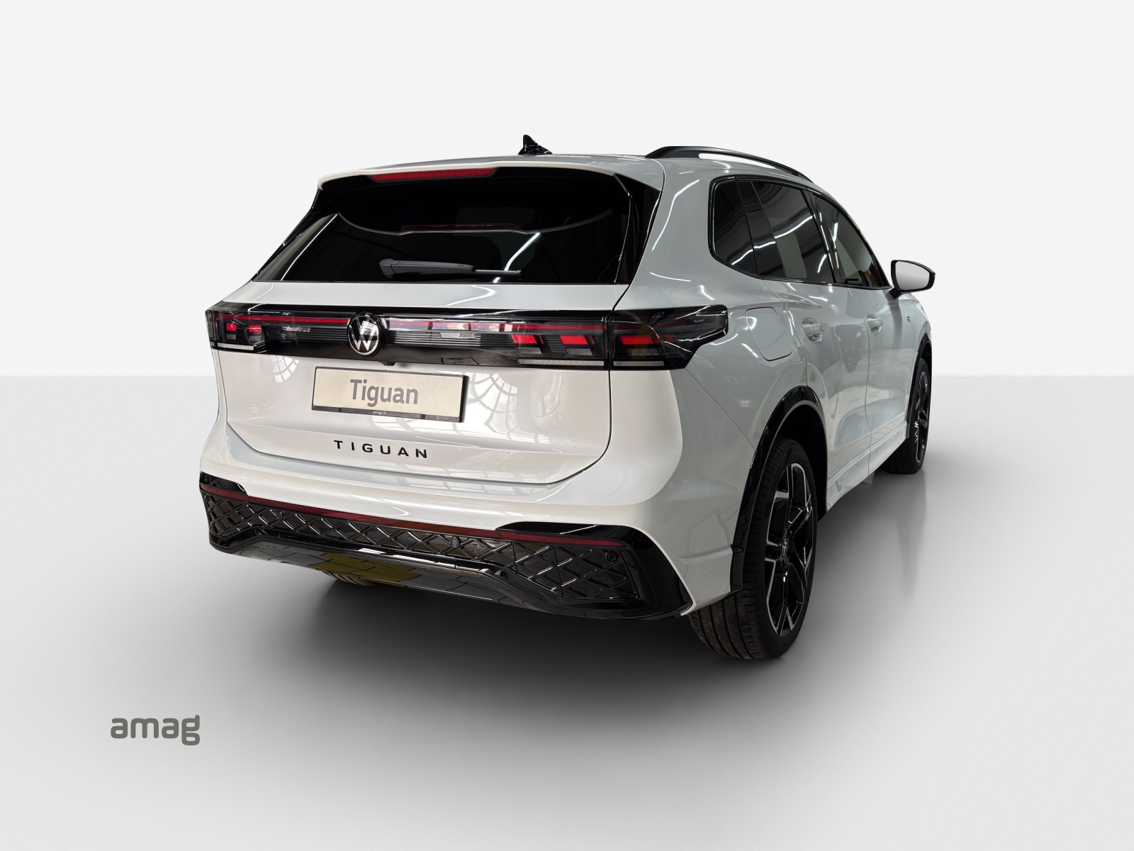 VW Tiguan 1.5 TSI evo2 eHybrid R-Line DSG-image-5