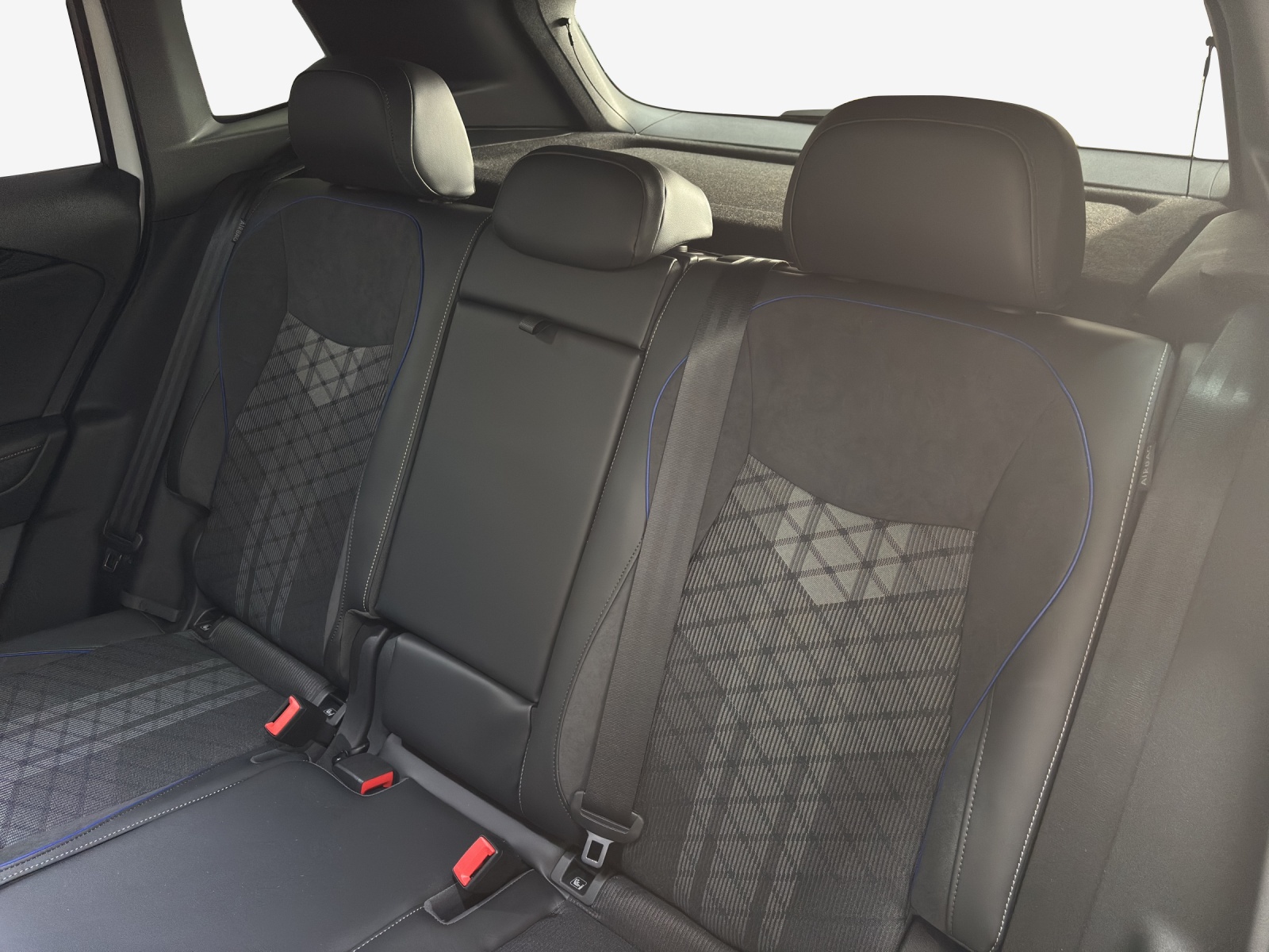 VW Tiguan 1.5 TSI evo2 eHybrid R-Line DSG-image-12
