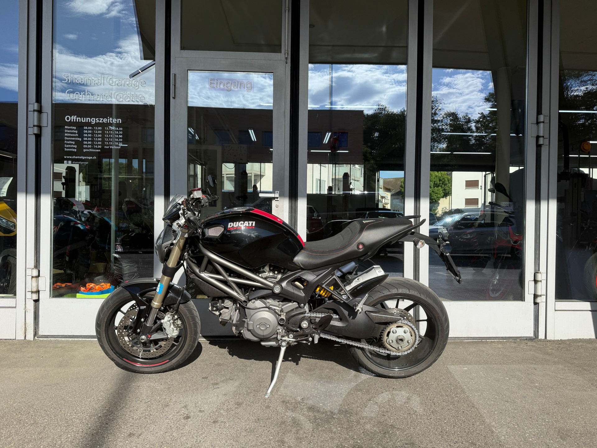 DUCATI Monster 1100 EVO ABS-image-8