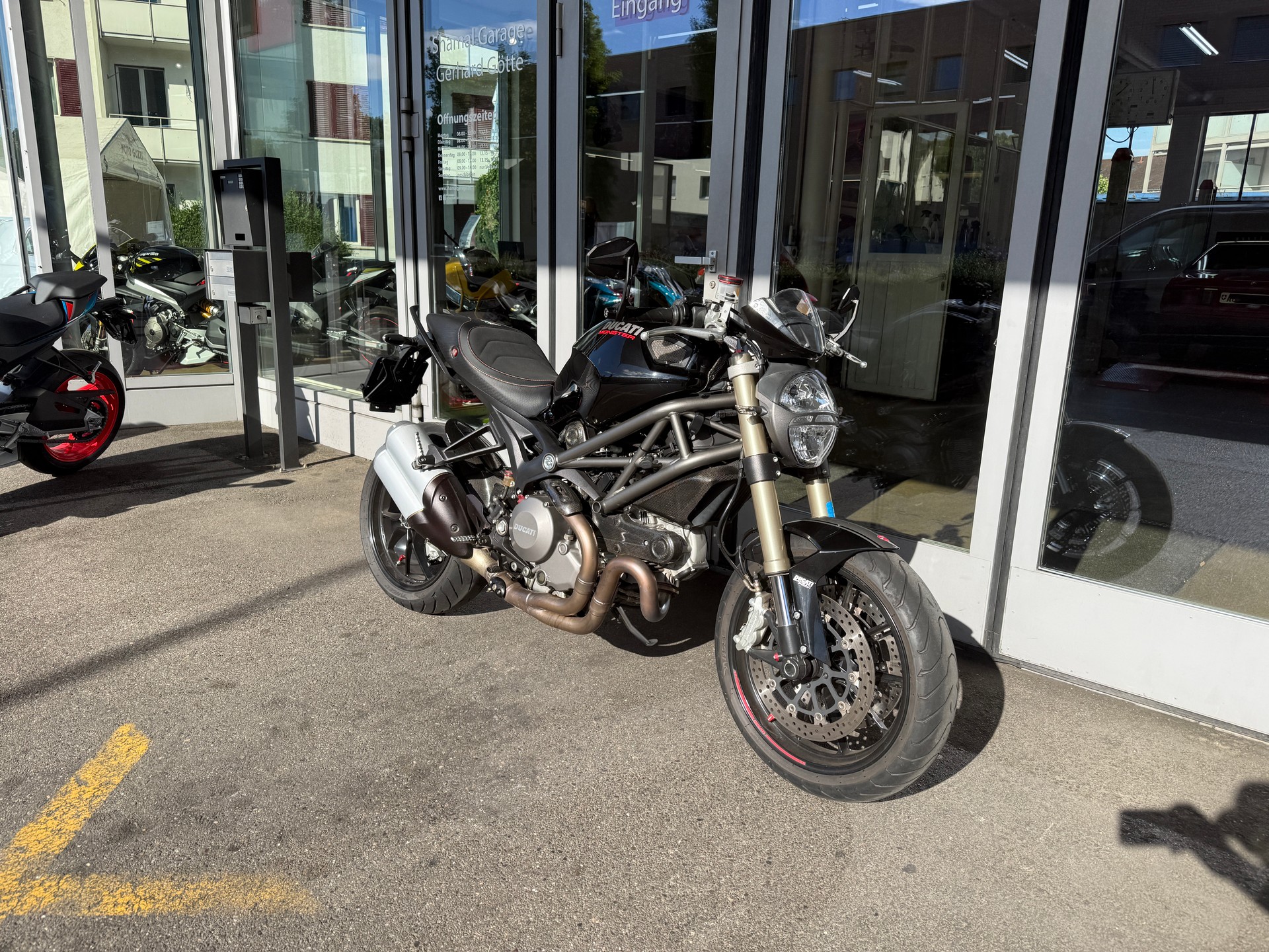 DUCATI Monster 1100 EVO ABS