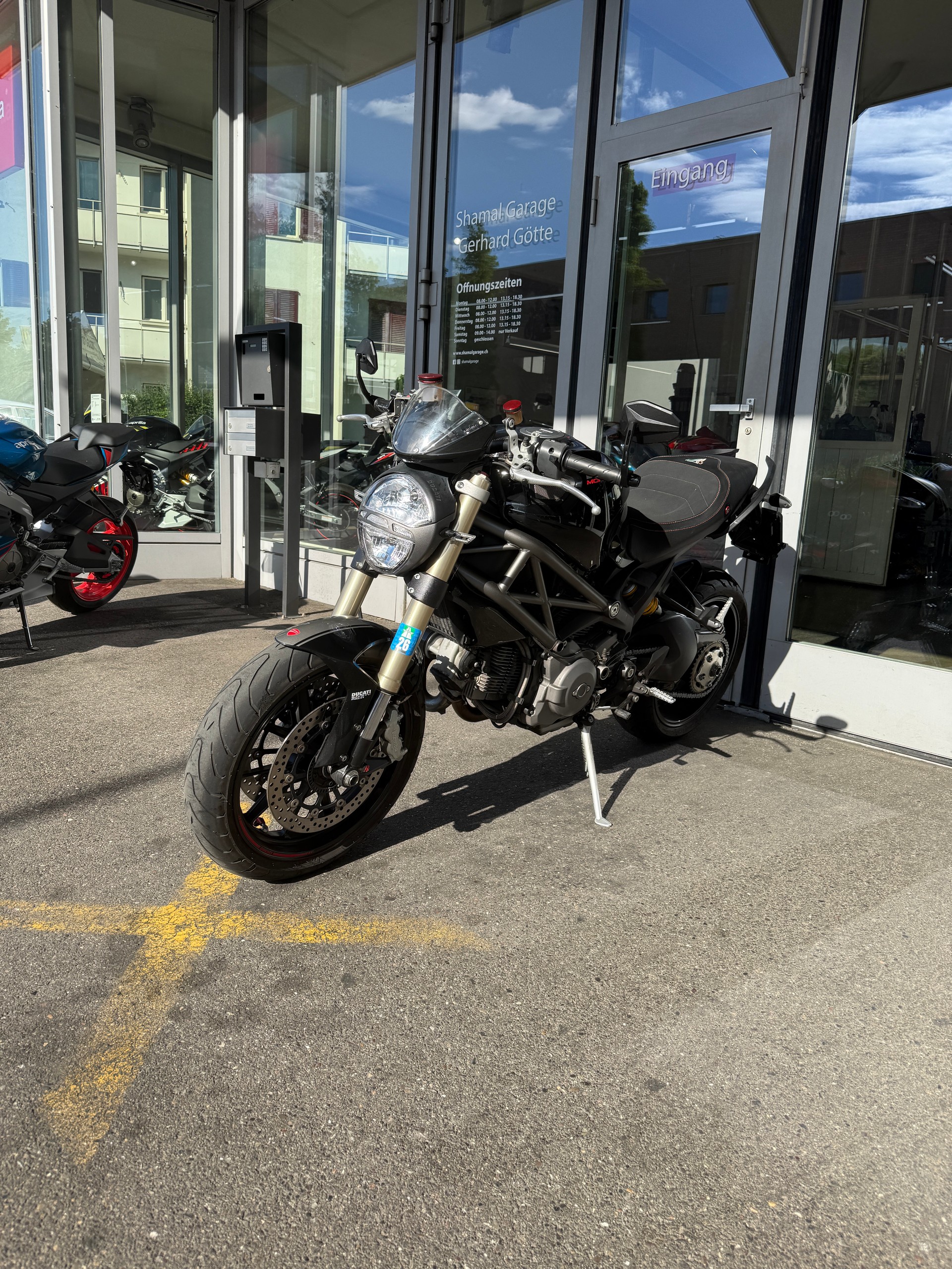 DUCATI Monster 1100 EVO ABS-image-6