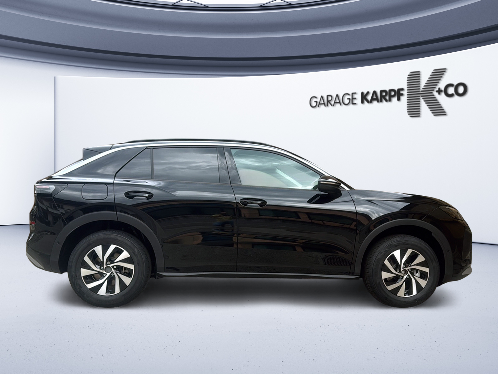 VW T-Roc 1.5 eTSI mHEV Life DSG-image-5