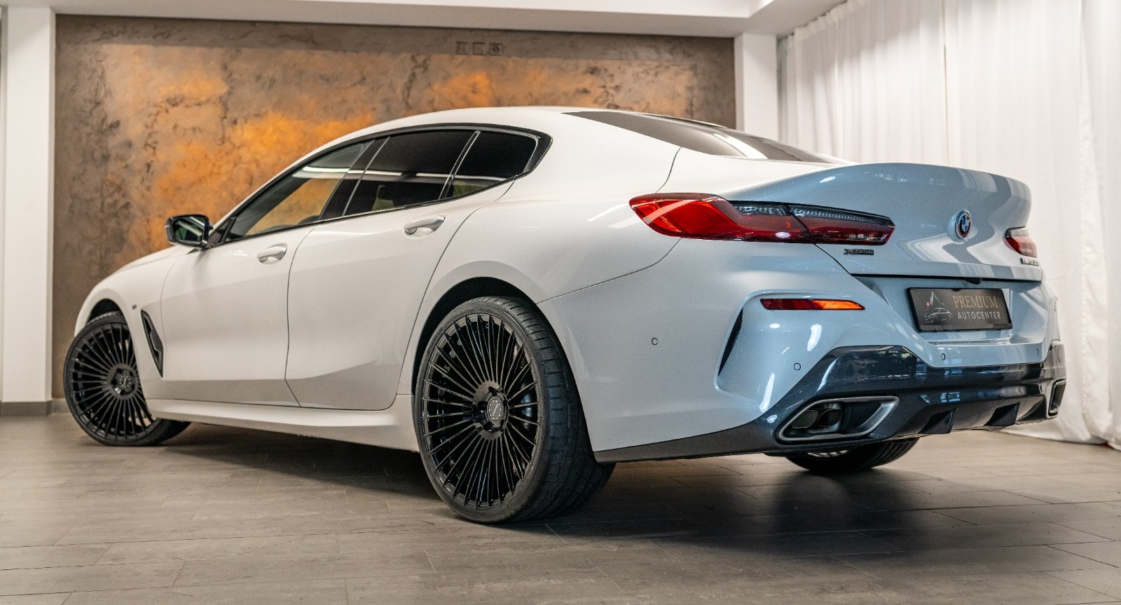 BMW M850i xDrive Steptronic *Sitzkühlung*B&W Diamond*Head-Up*360°*-image-10