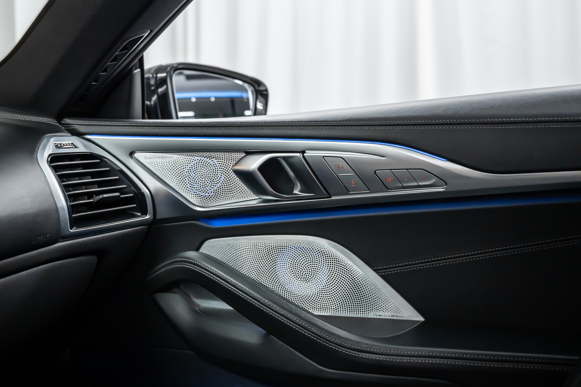 BMW M850i xDrive Steptronic *Sitzkühlung*B&W Diamond*Head-Up*360°*-image-28