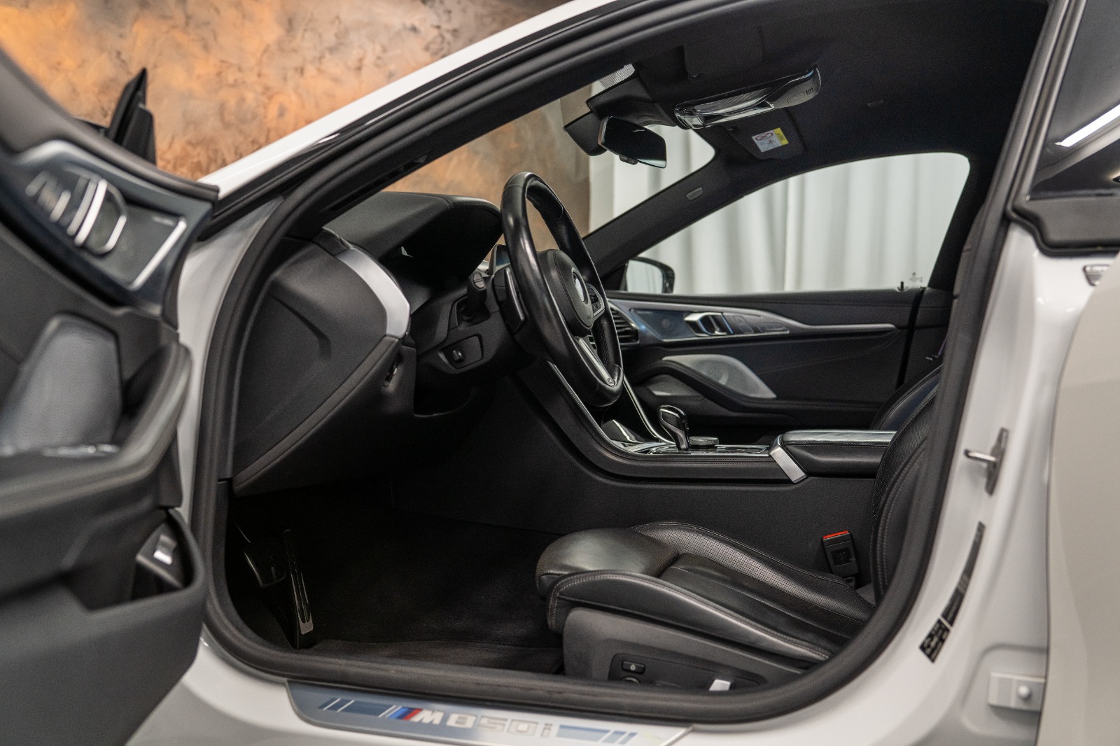 BMW M850i xDrive Steptronic *Sitzkühlung*B&W Diamond*Head-Up*360°*-image-12