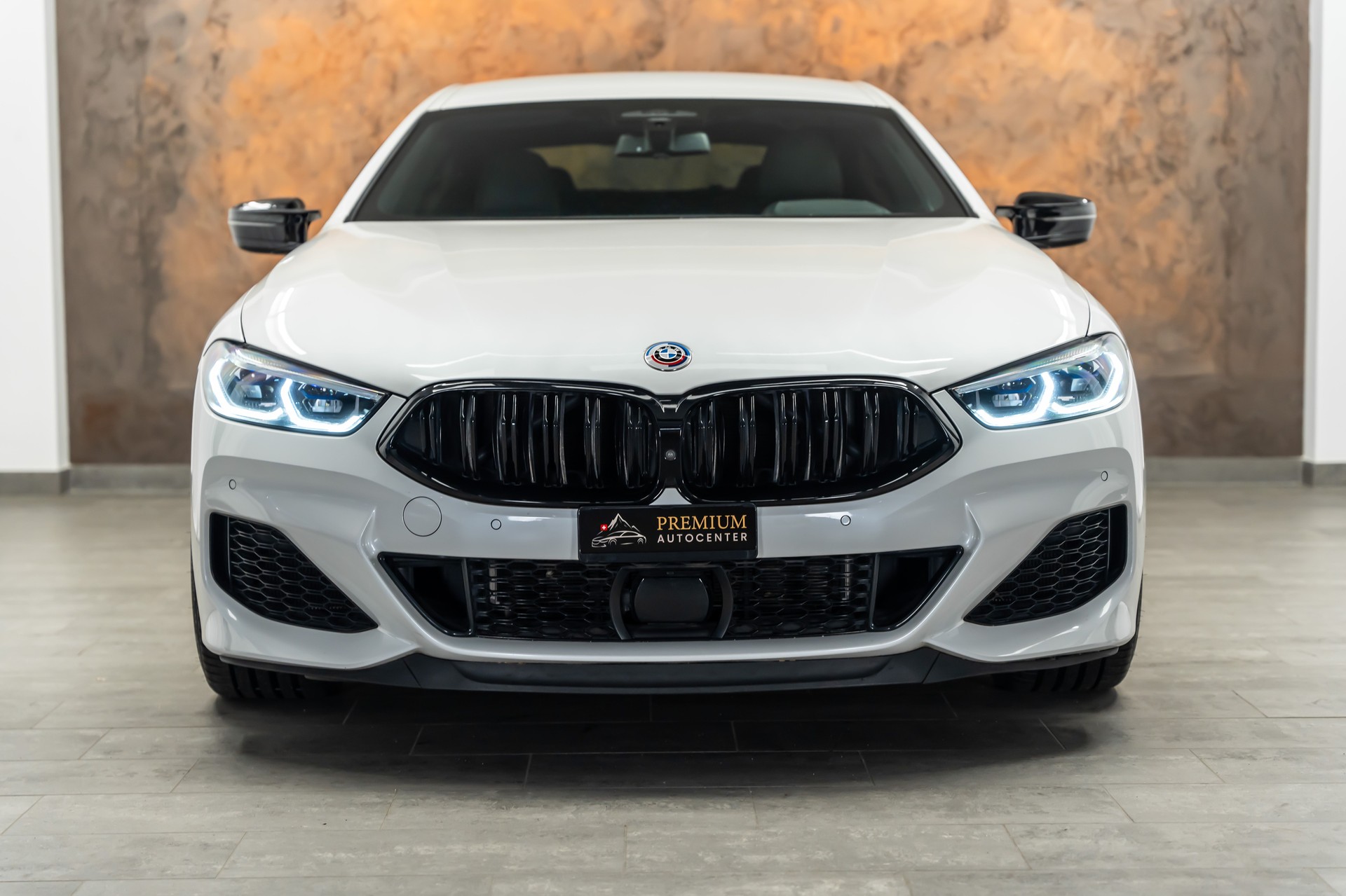 BMW M850i xDrive Steptronic *Sitzkühlung*B&W Diamond*Head-Up*360°*-image-5