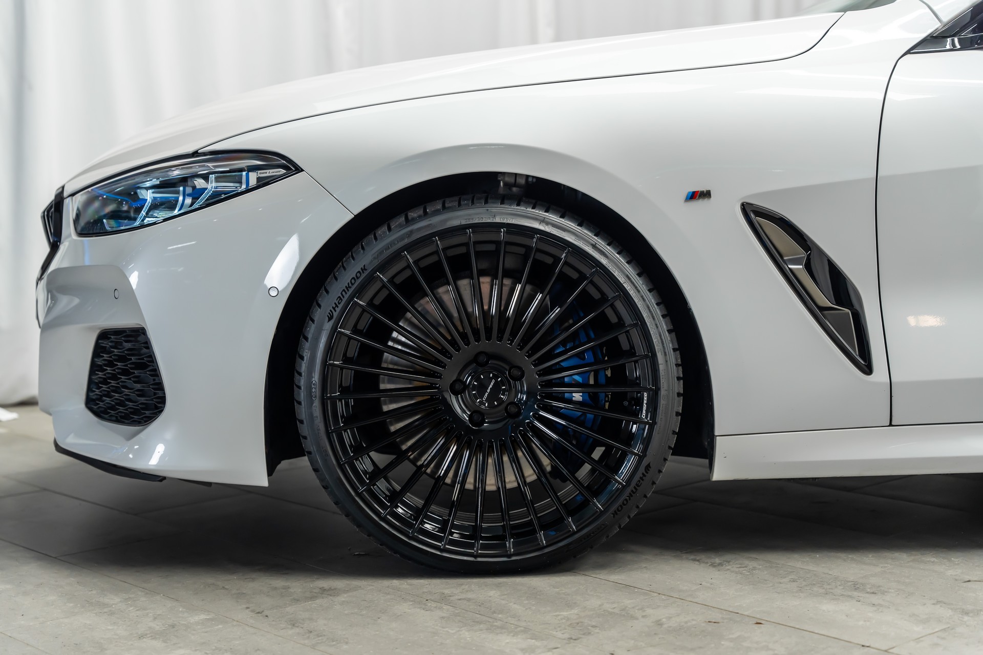 BMW M850i xDrive Steptronic *Sitzkühlung*B&W Diamond*Head-Up*360°*-image-4