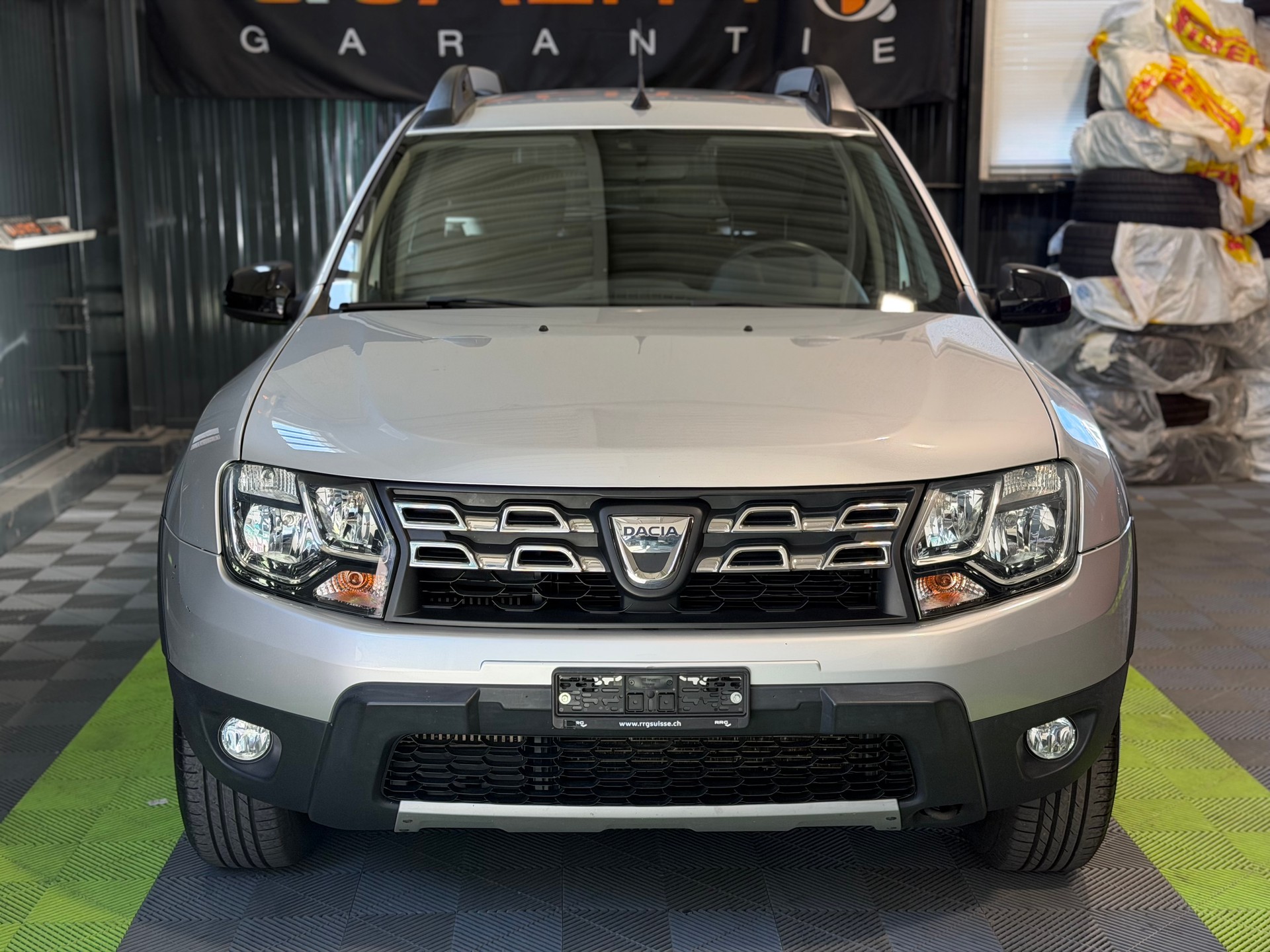 DACIA Duster 1.5 dCi Lauréate 4x2 EDC-image-1