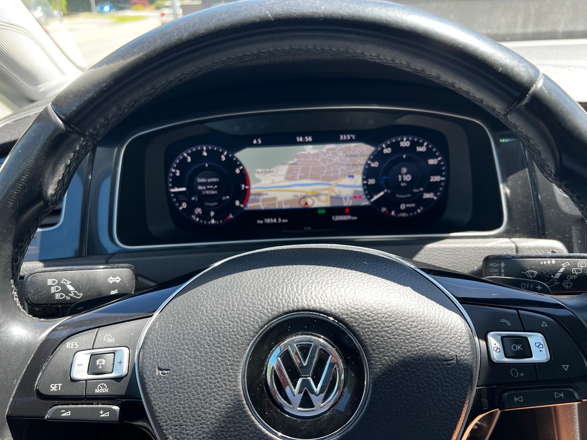 VW Golf 1.4 TSI Highline DSG-image-7