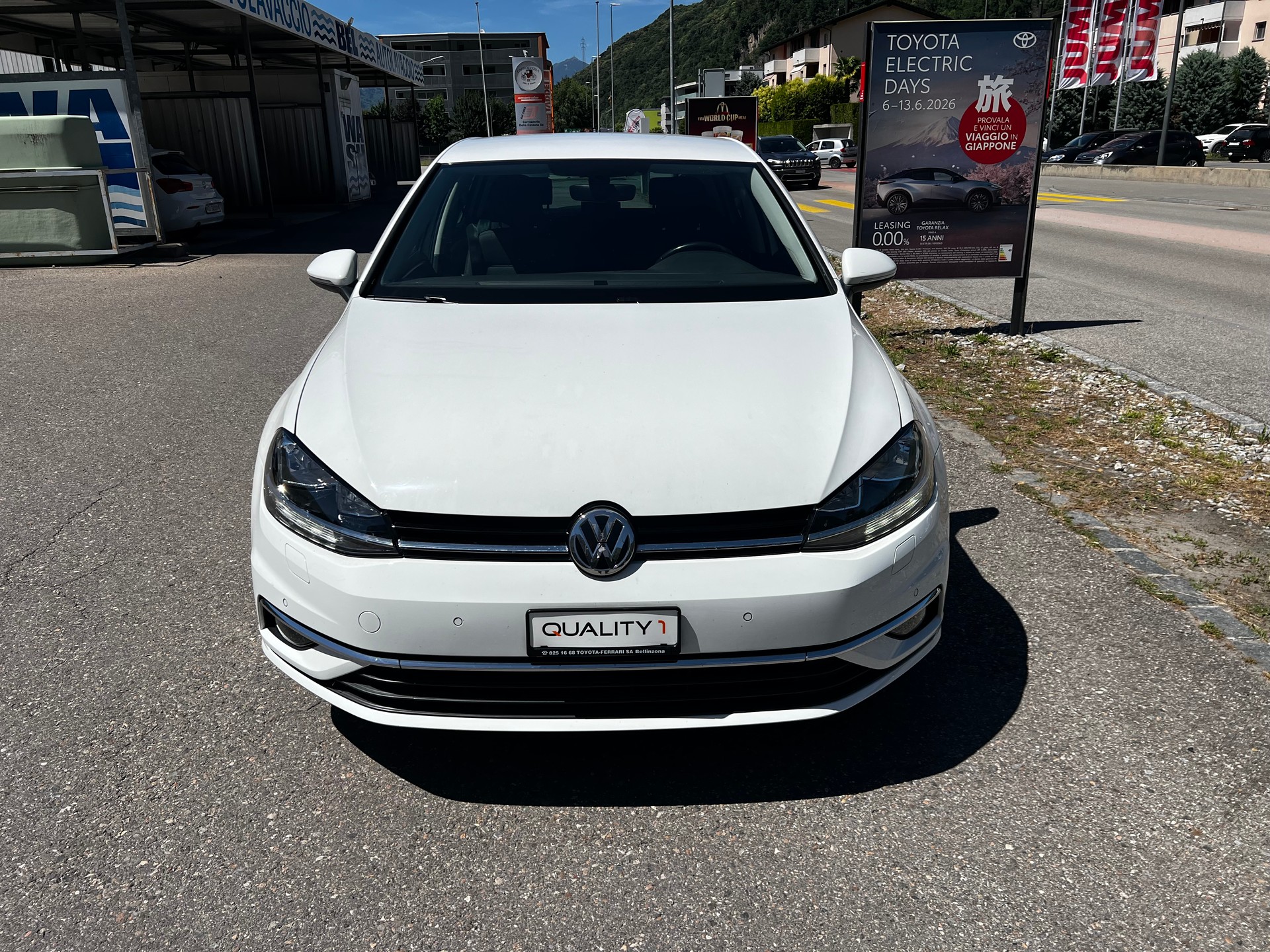 VW Golf 1.4 TSI Highline DSG-image-2