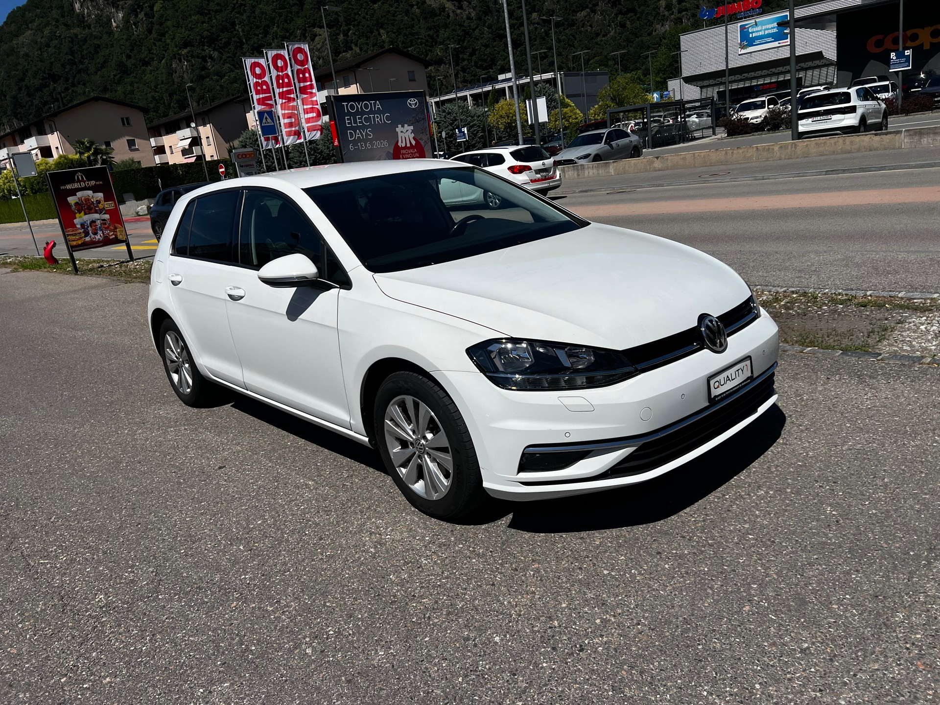 VW Golf 1.4 TSI Highline DSG-image-1