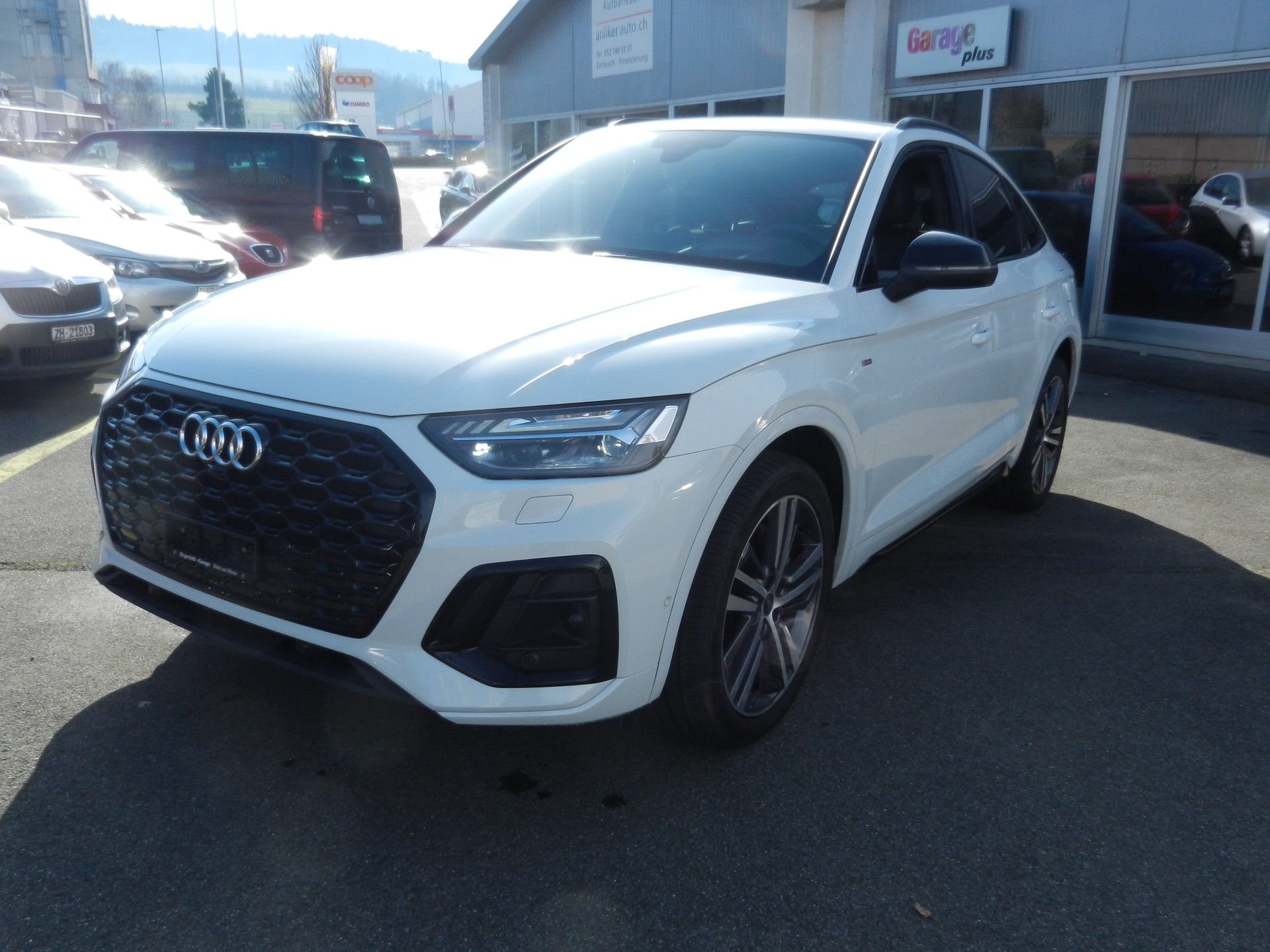 AUDI Q5 Sportback 50 TFSI e PHEV S line quattro S-tronic-image-1