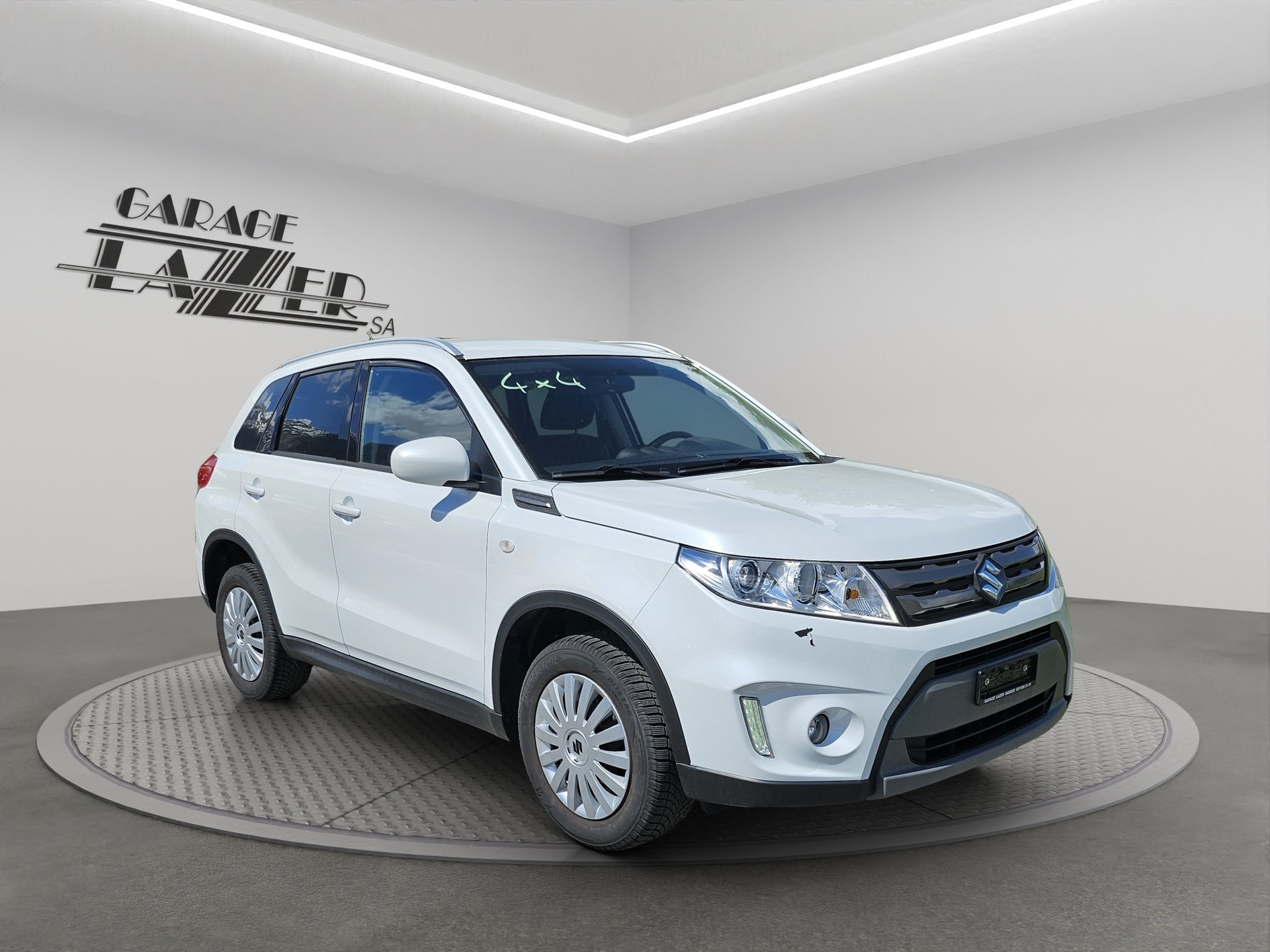 SUZUKI Compact + 4x4-image-7