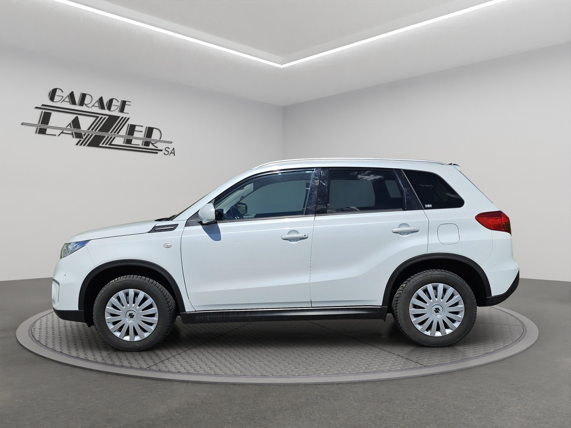 SUZUKI Compact + 4x4-image-2