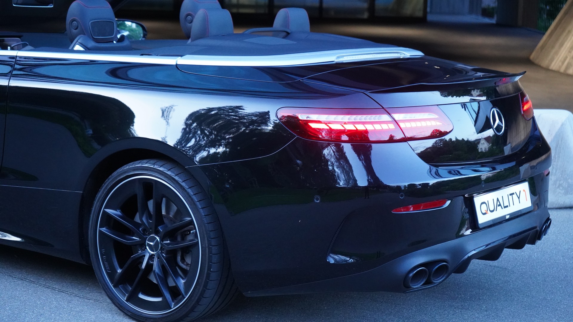 MERCEDES-BENZ E 53 Cabriolet AMG 4 Matic+ 9G-Speedshift TCT-image-14