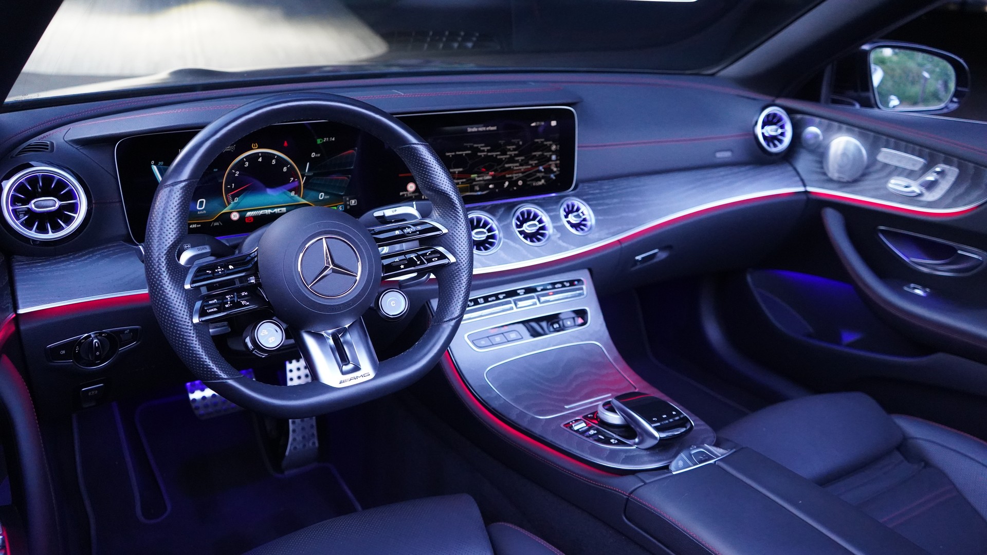 MERCEDES-BENZ E 53 Cabriolet AMG 4 Matic+ 9G-Speedshift TCT-image-8