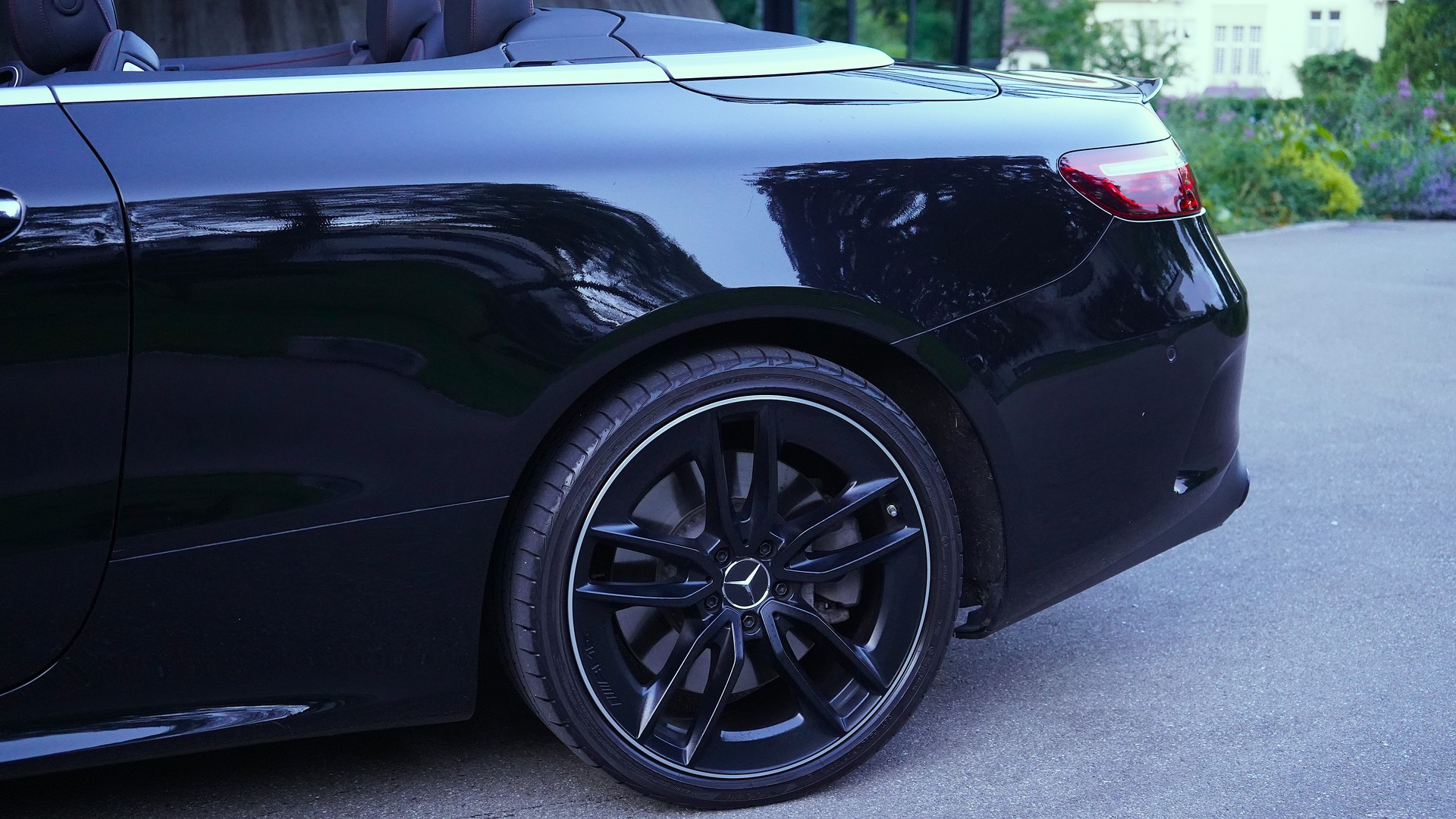 MERCEDES-BENZ E 53 Cabriolet AMG 4 Matic+ 9G-Speedshift TCT-image-6
