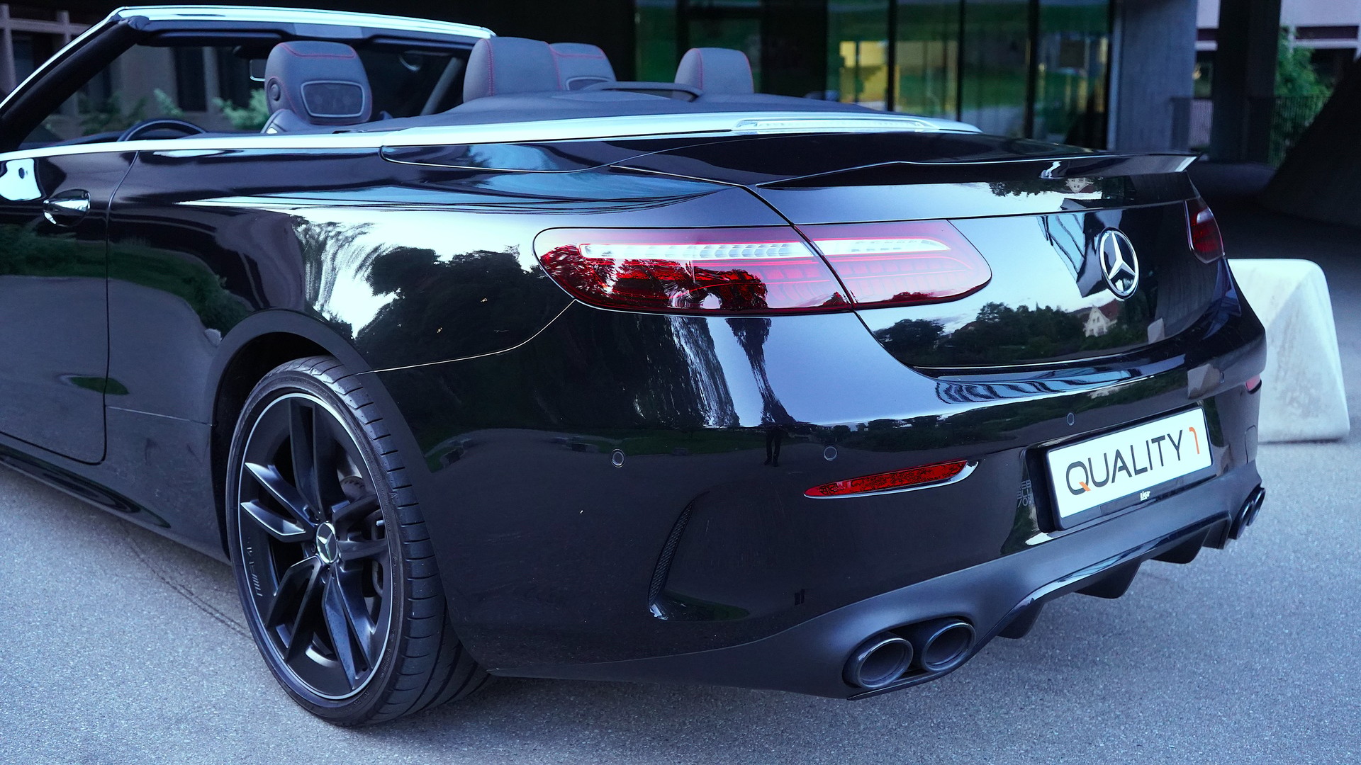 MERCEDES-BENZ E 53 Cabriolet AMG 4 Matic+ 9G-Speedshift TCT-image-5