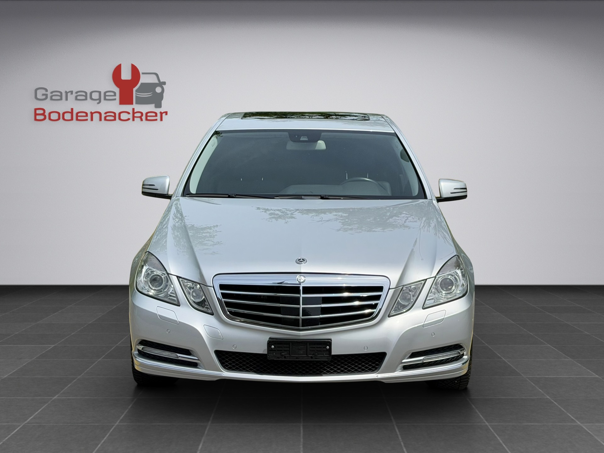 MERCEDES-BENZ E 350 CDI BlueEfficiency Elégance 4Matic 7G-Tronic-image-13