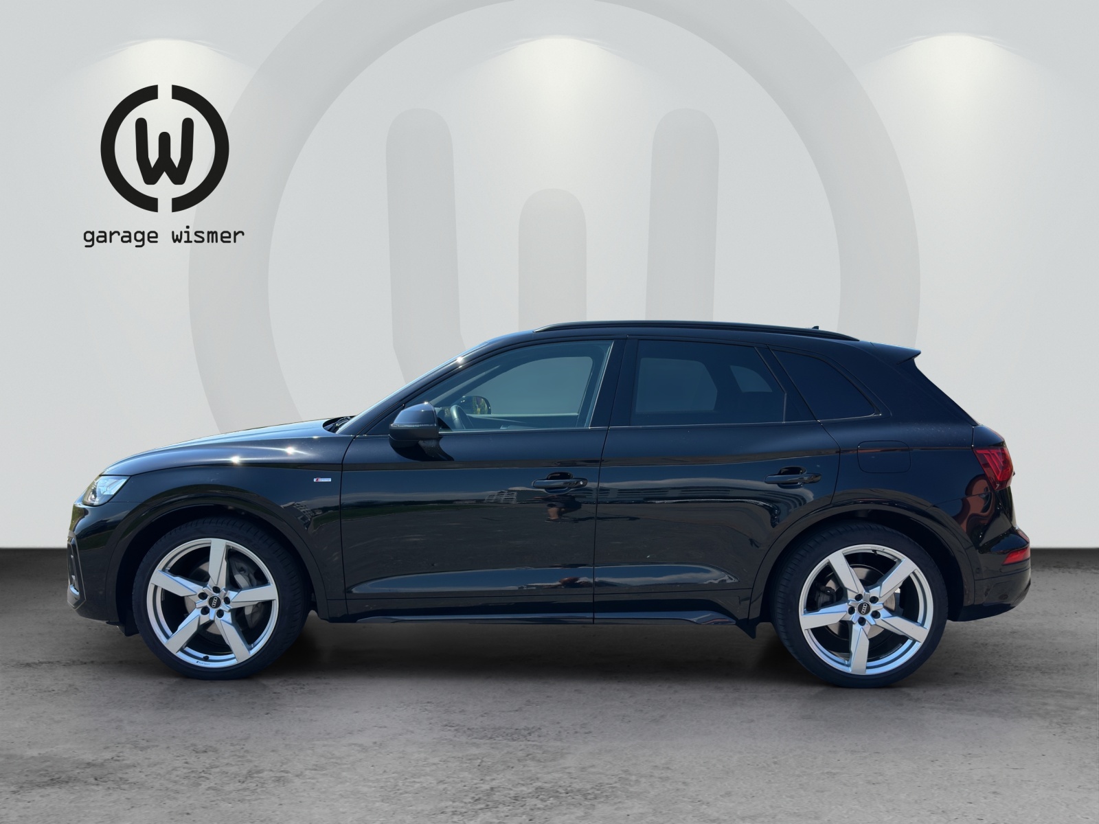 AUDI Q5 55 TFSI e PHEV S line quattro S-tronic-image-1