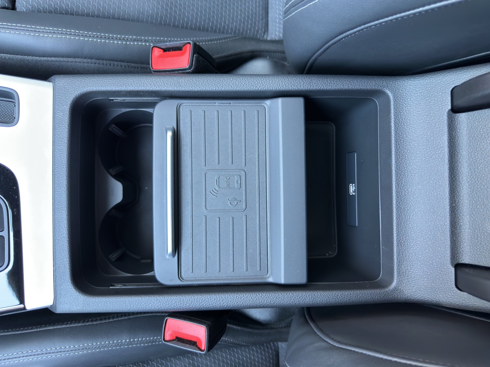 AUDI Q5 55 TFSI e PHEV S line quattro S-tronic-image-15