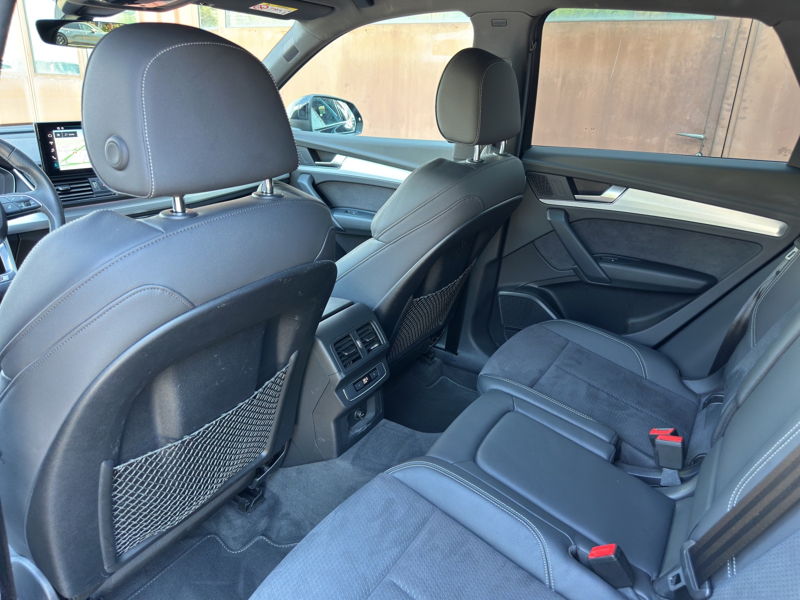 AUDI Q5 55 TFSI e PHEV S line quattro S-tronic-image-18