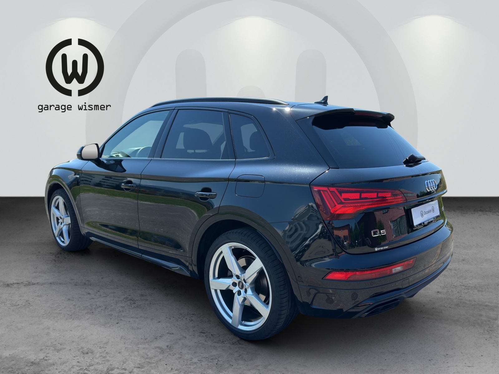 AUDI Q5 55 TFSI e PHEV S line quattro S-tronic-image-2