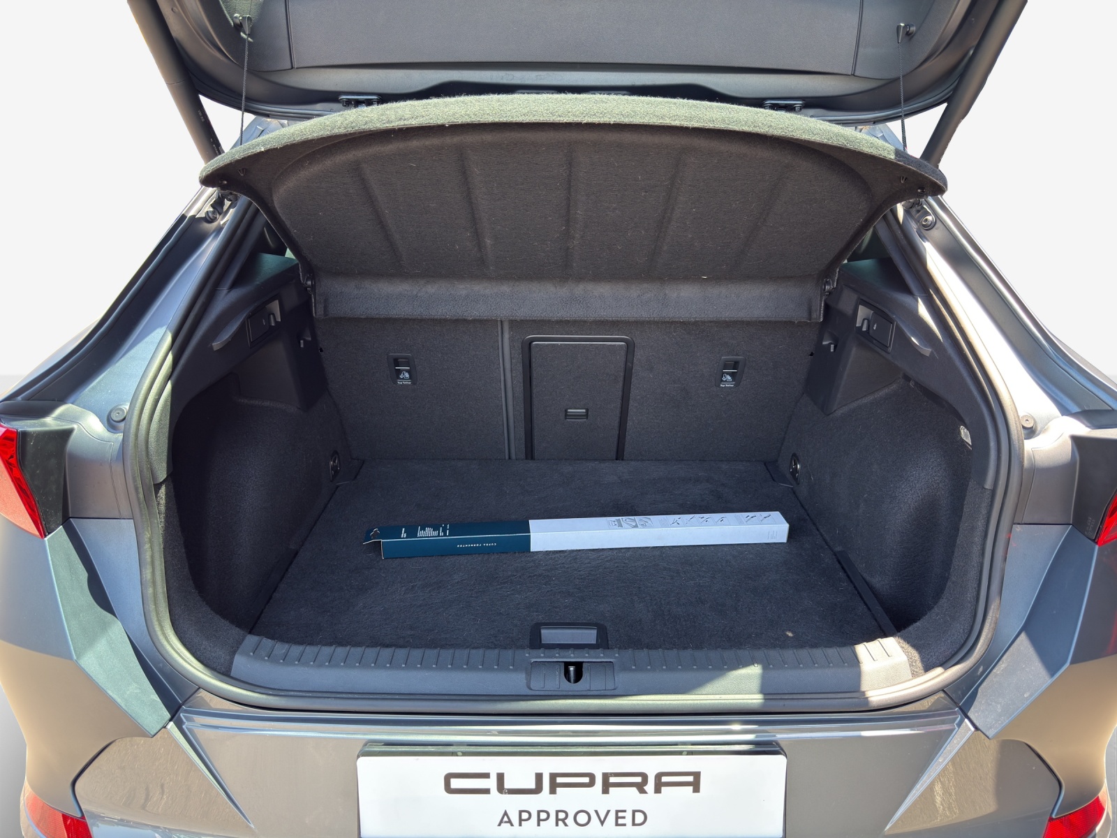 CUPRA Formentor 2.0TSI VZ 4Drive DSG-image-12