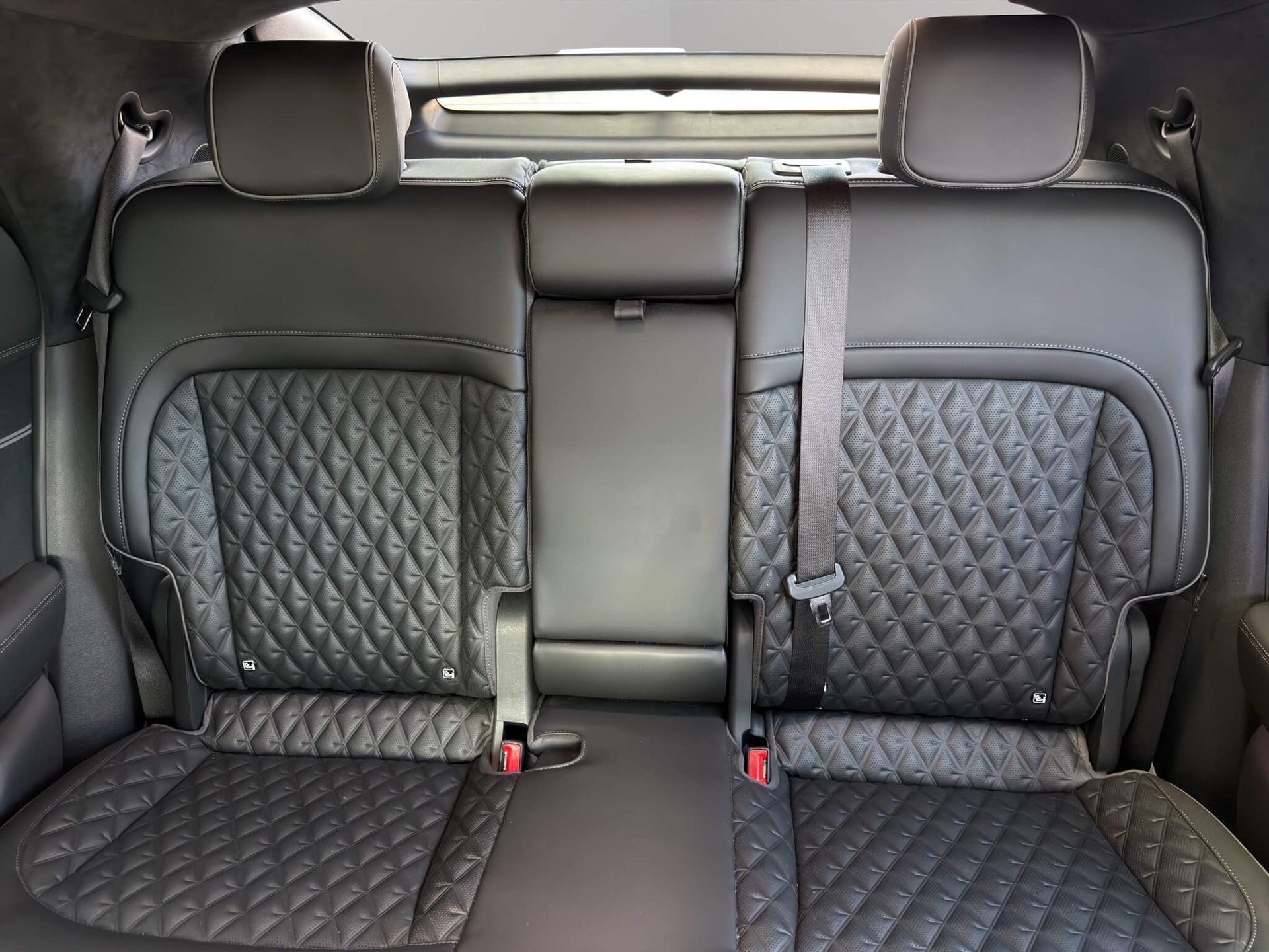GENESIS GV60 Dual Motor Sport AWD-image-7