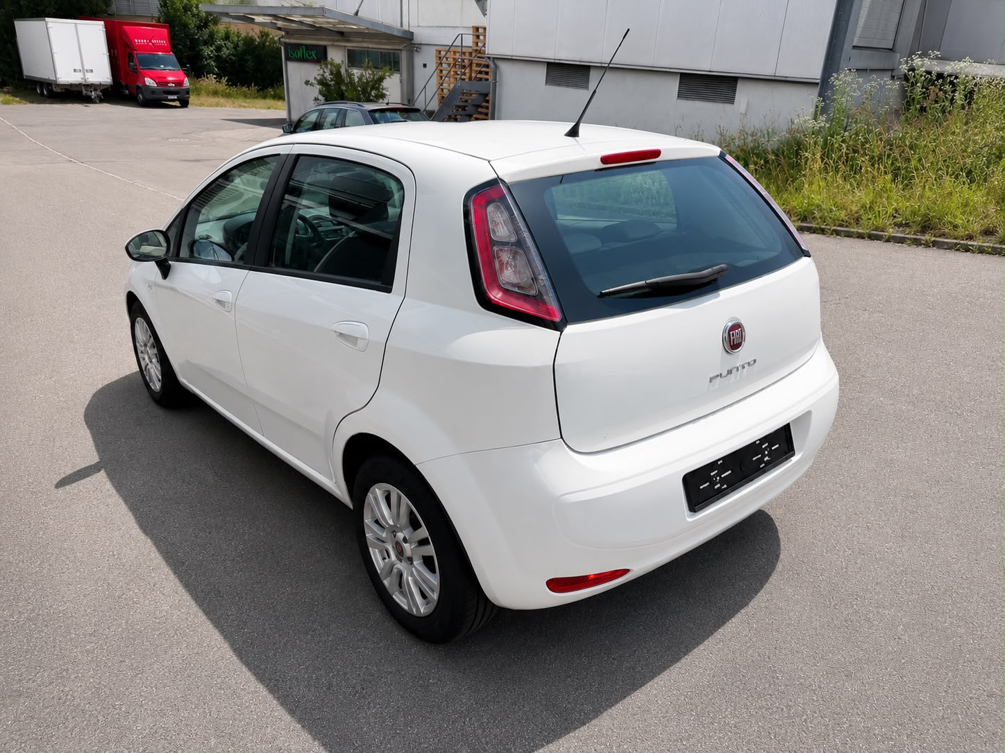 FIAT Punto 1.4 Lounge-image-3