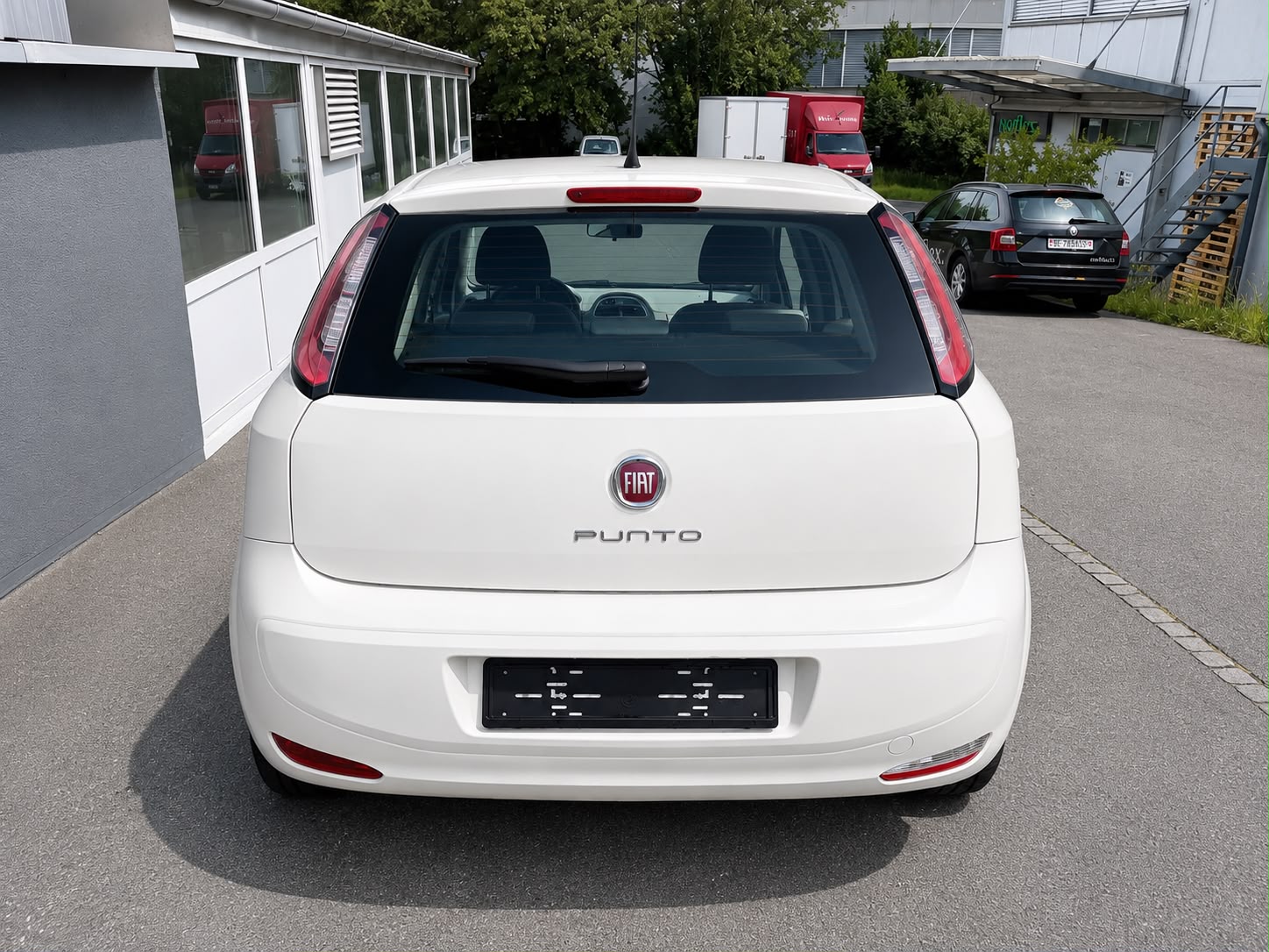 FIAT Punto 1.4 Lounge-image-6