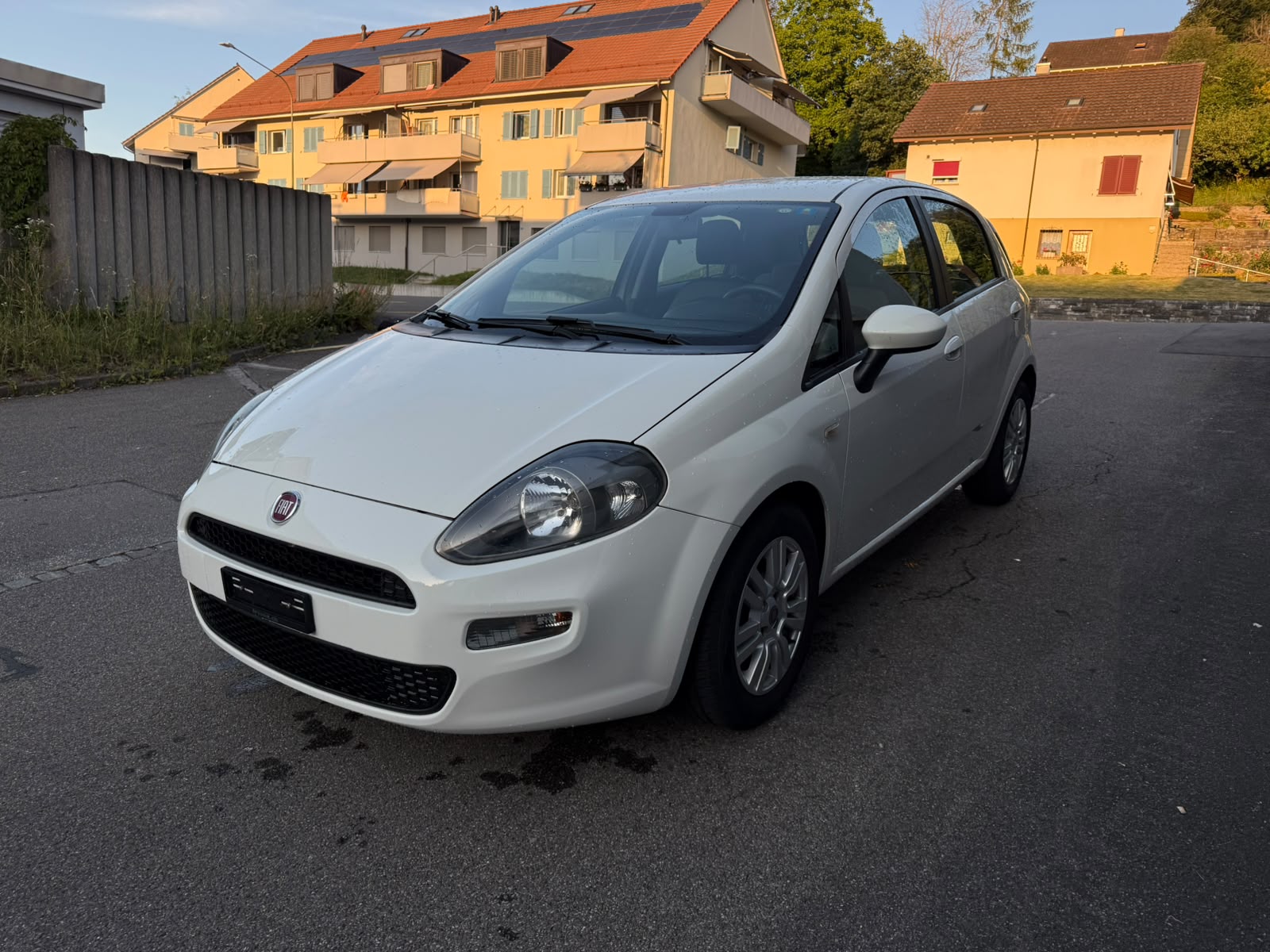 FIAT Punto 1.4 Lounge-image-2